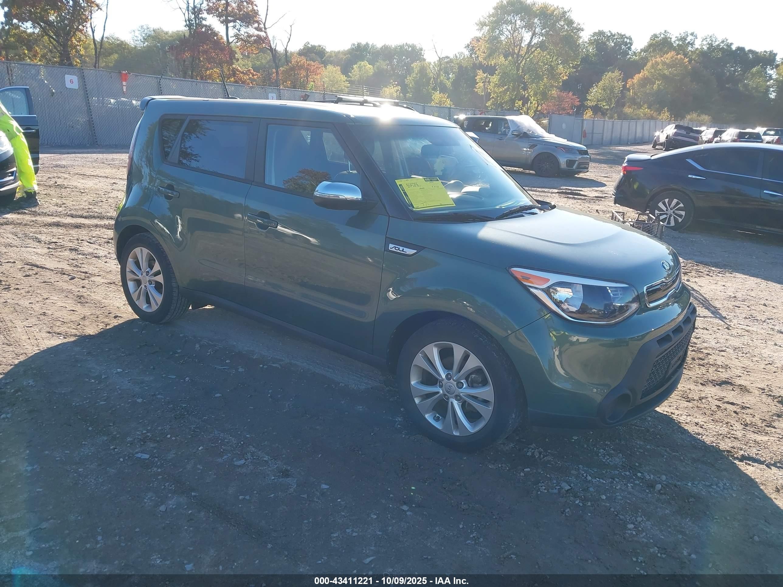 2014 Kia Soul +, VIN KNDJP3A59E7036134 — Rear end