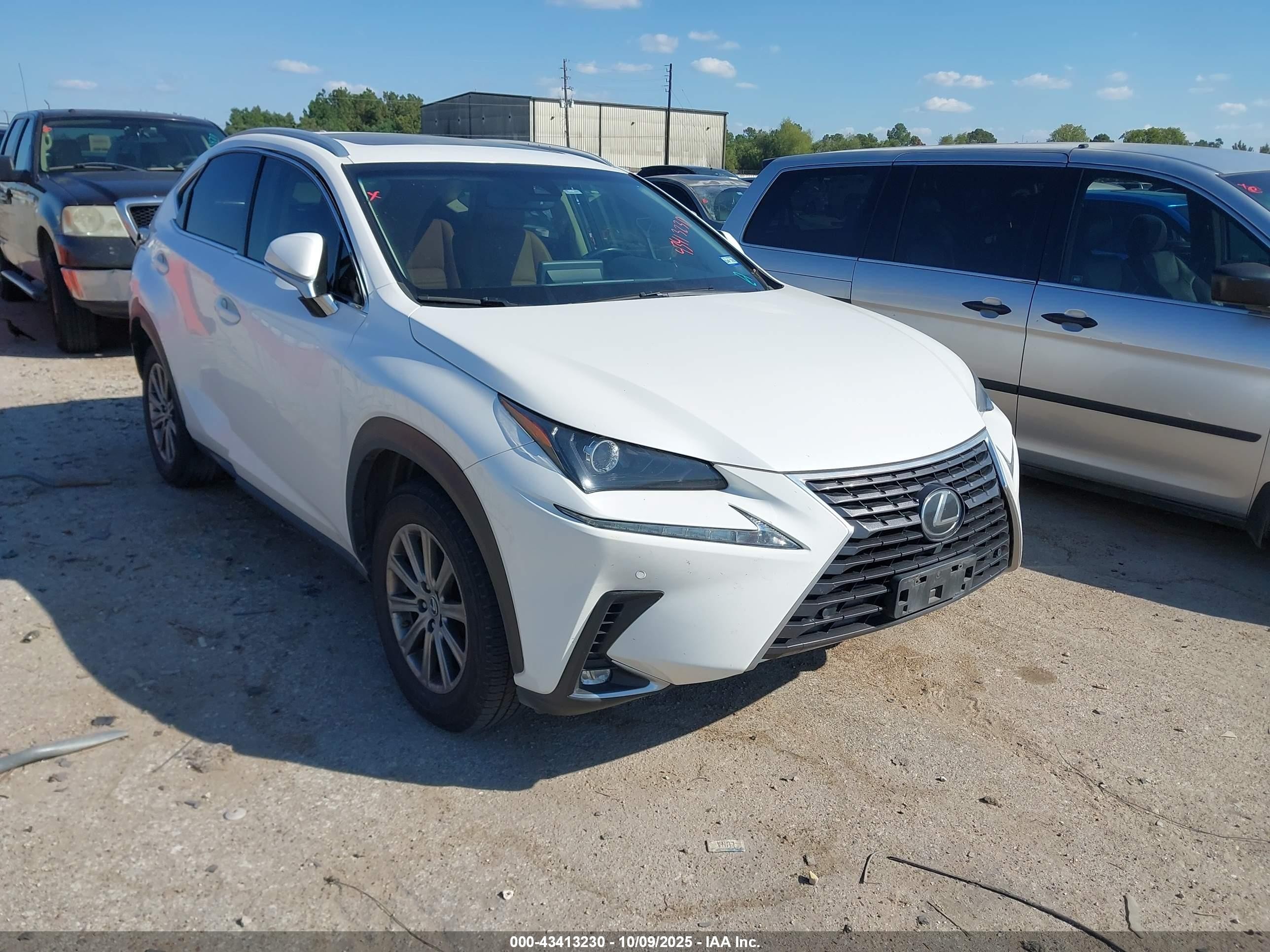 2019 Lexus NX 300, VIN JTJYARBZ7K2133388 — Normal wear