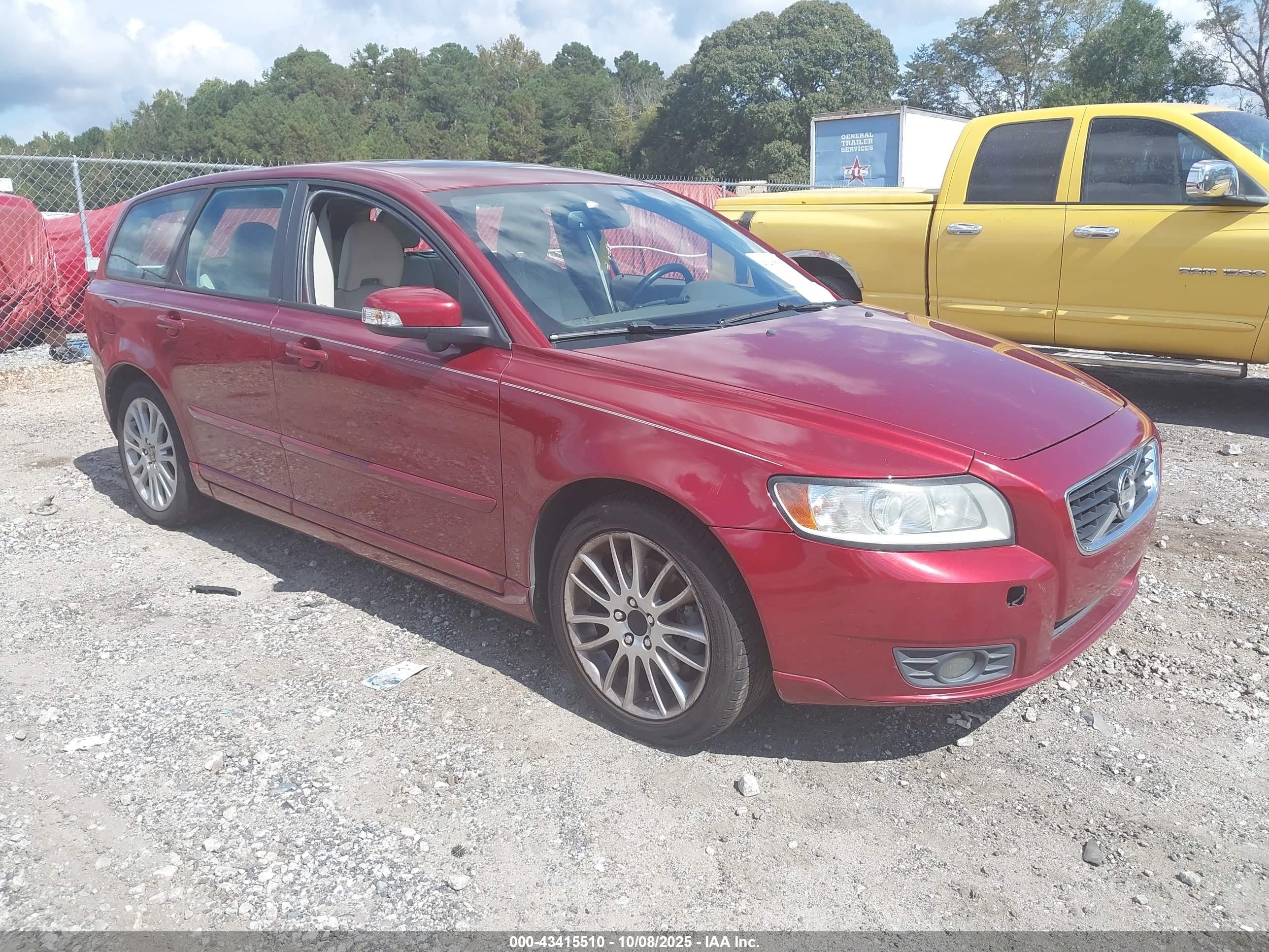 2011 Volvo V50, VIN YV1672MW3B2611187 — Mechanical