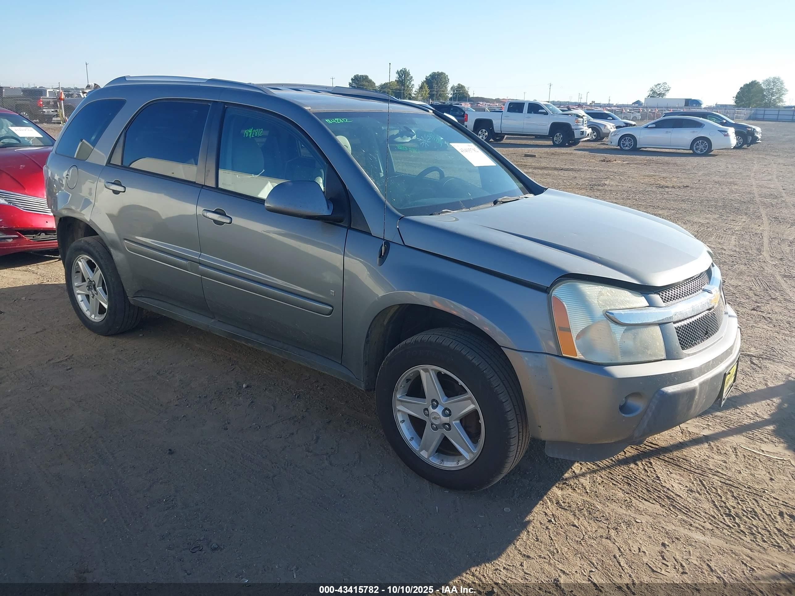 2006 Chevrolet Equinox LT, VIN 2CNDL63F466108192 — Rear end