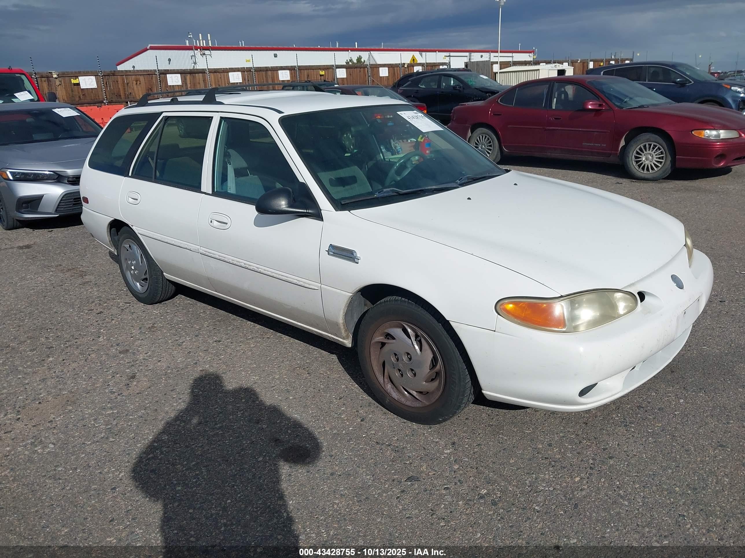 1998 Mercury Tracer, VIN 3MEFM15P3WR602361 — Hail