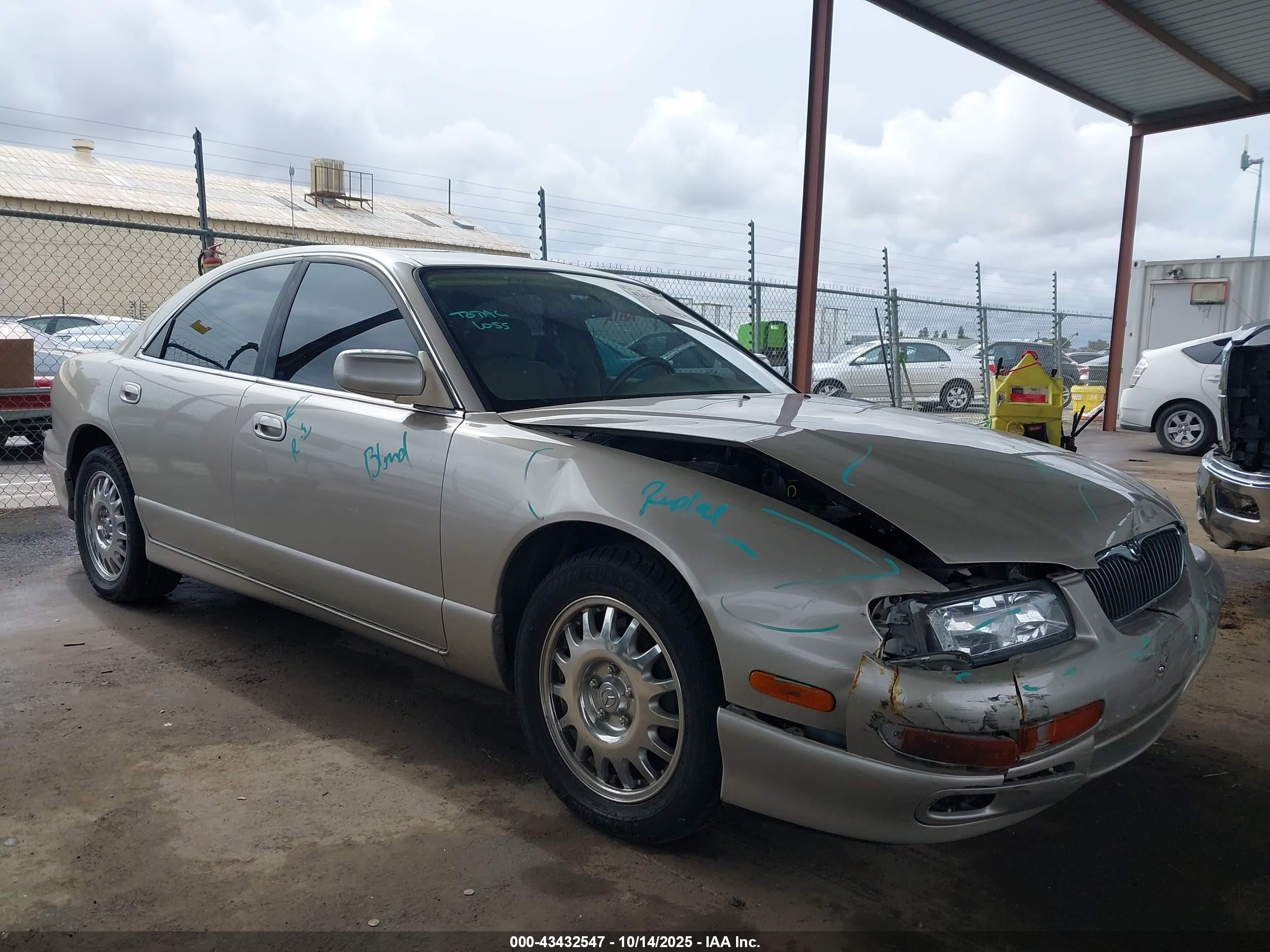 1998 Mazda Millenia S, VIN JM1TA2229W1411274 — Front end