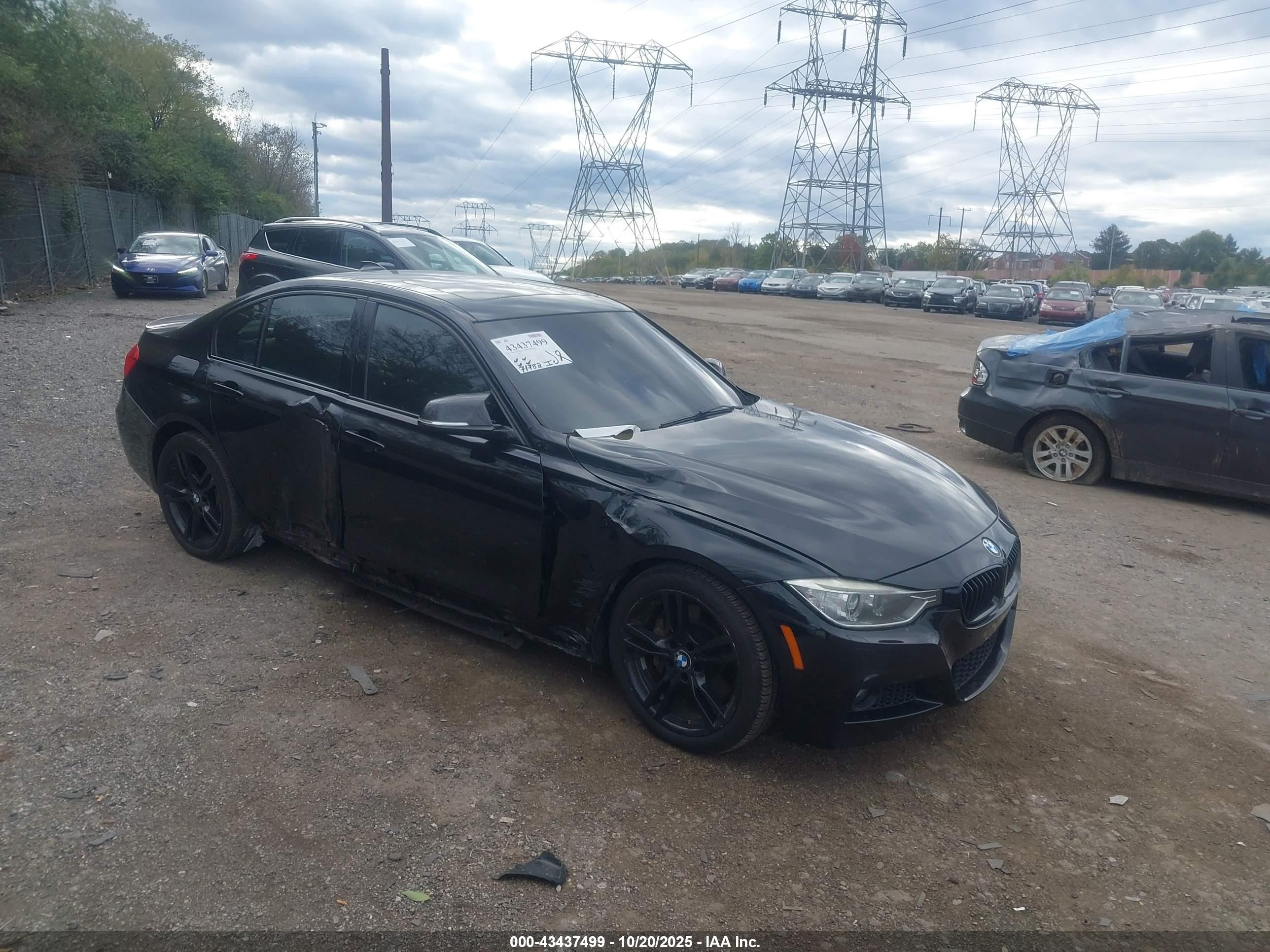 2015 BMW 3 Series 335i xDrive, VIN WBA3B9G50FNR93912 — Side