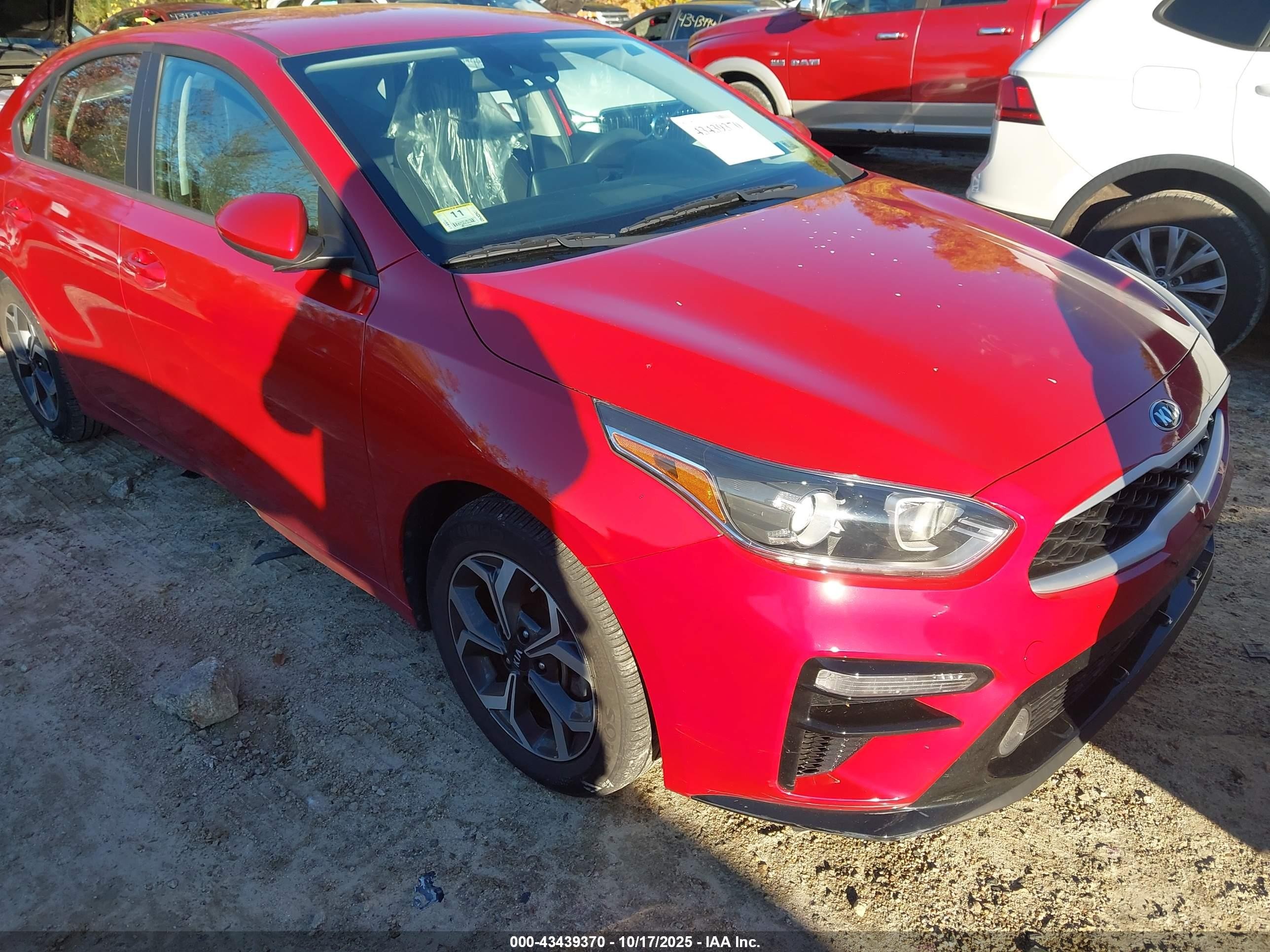 2021 Kia Forte LXS, VIN 3KPF24AD7ME406612 — Rear end