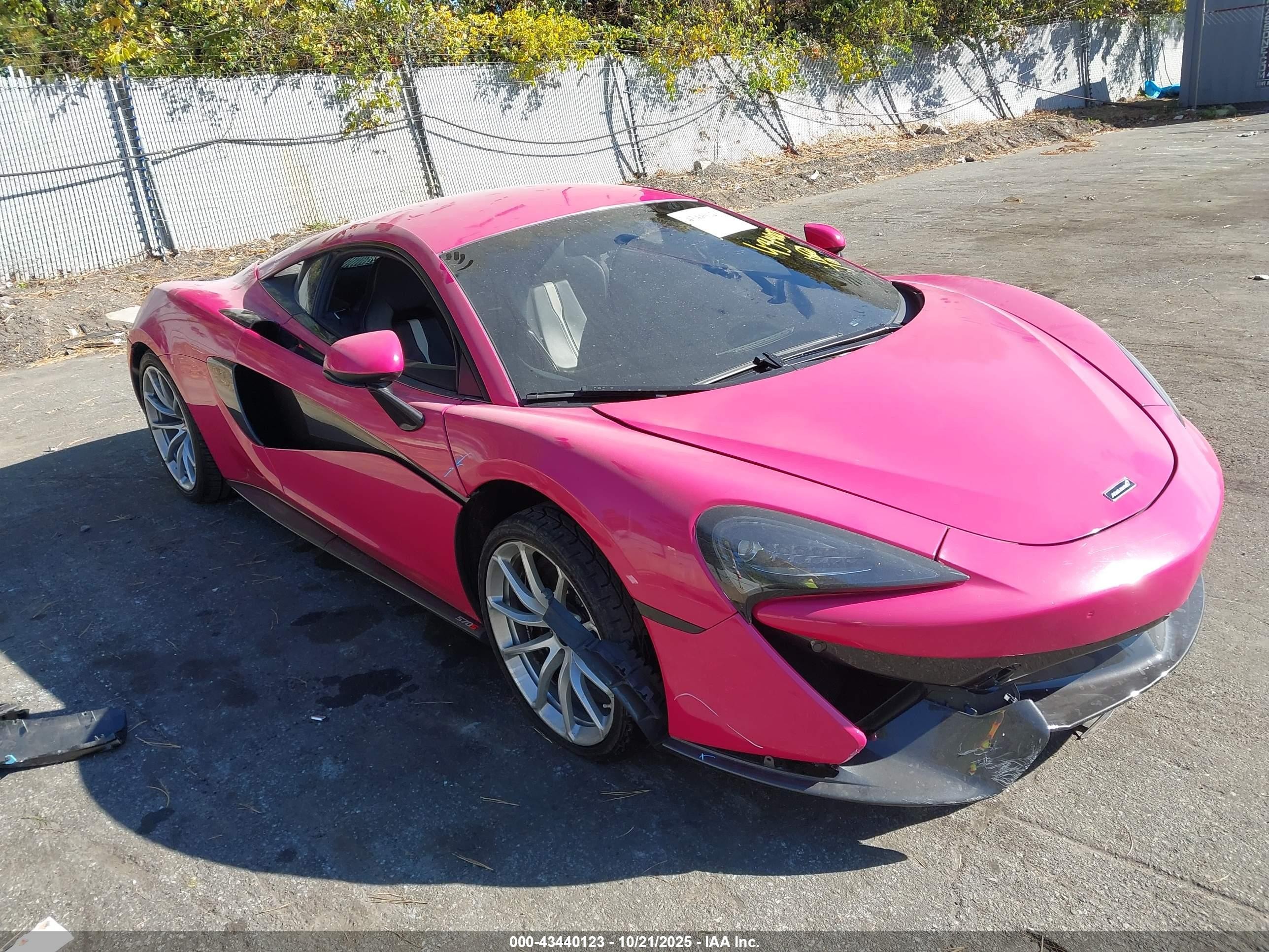2019 McLaren 570S, VIN SBM13DAA0KW006530 — All over