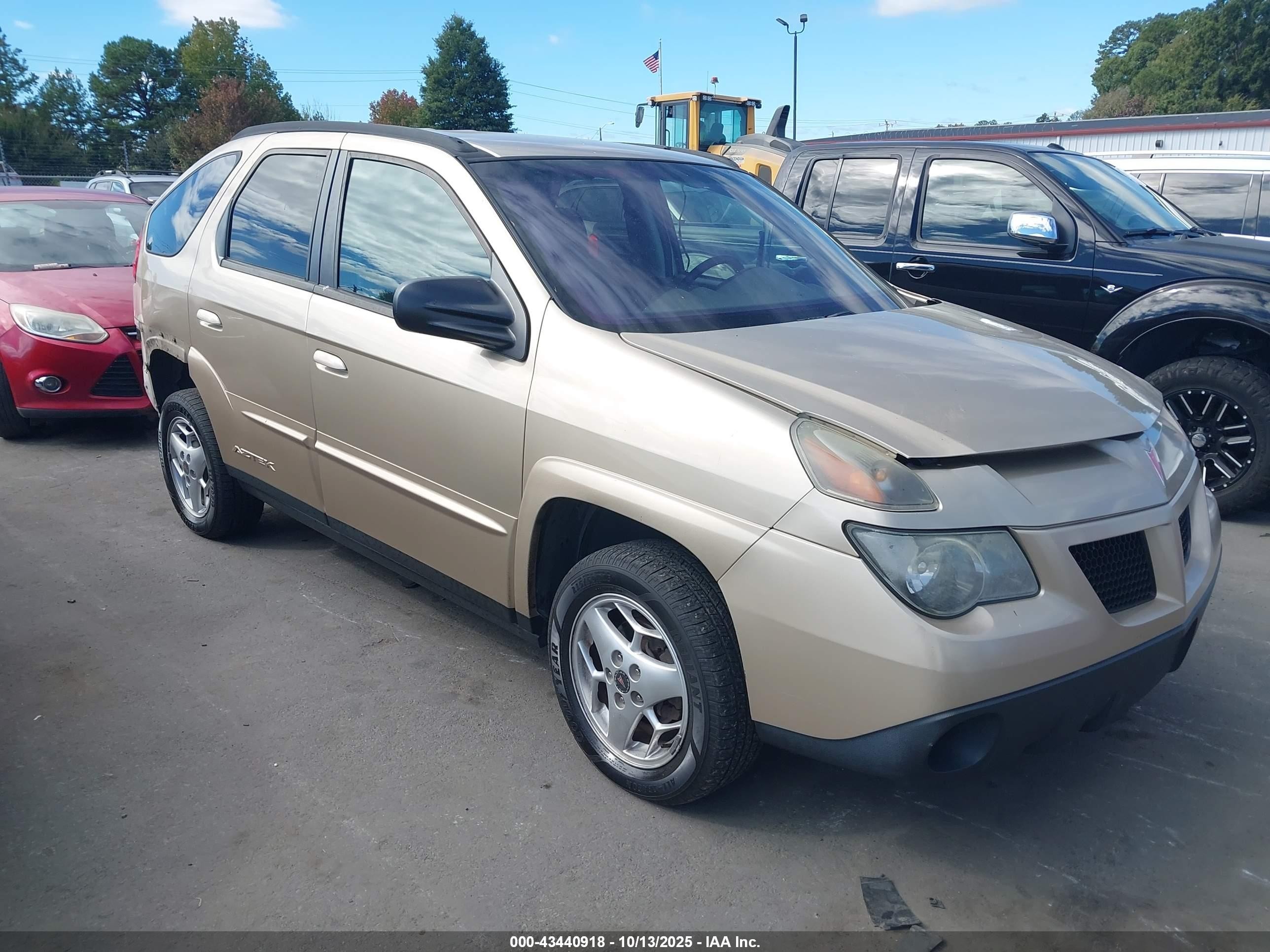 2005 Pontiac Aztek, VIN 3G7DA03E55S536947 — Rear end