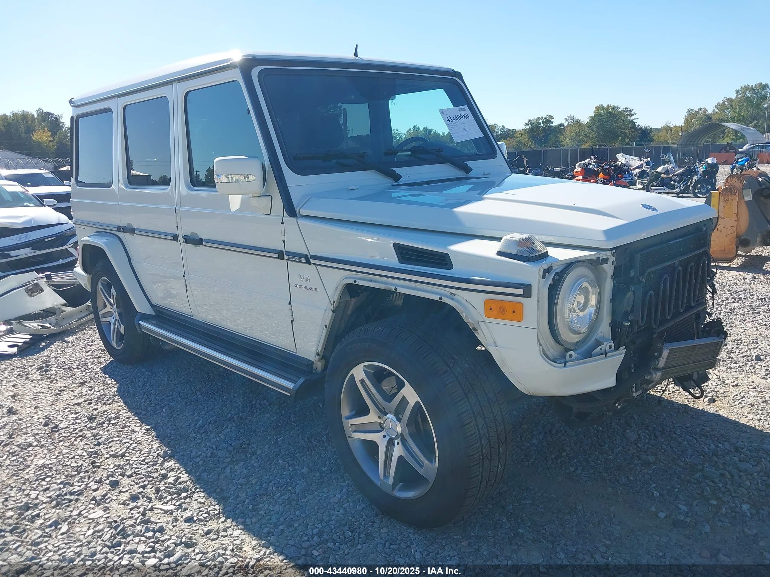 2011 Mercedes-Benz G, VIN WDCYC7BFXBX192312 — Front end