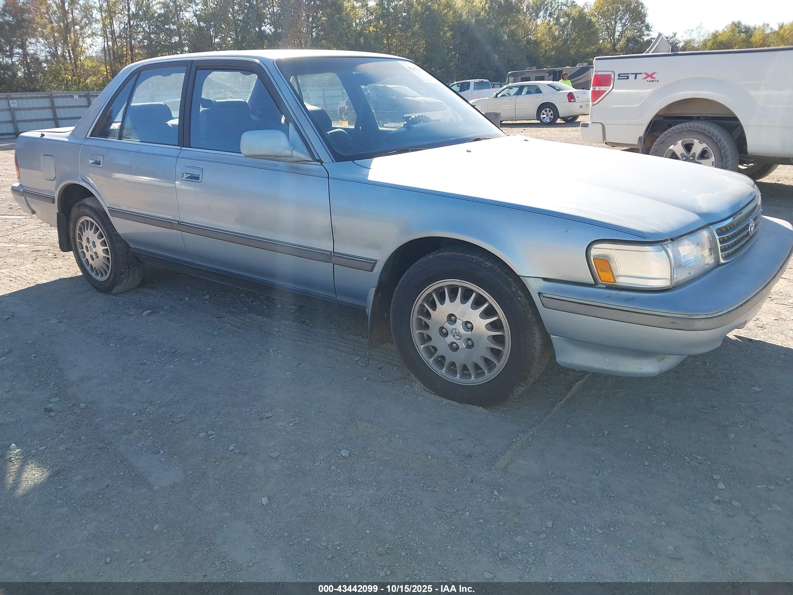 1991 Toyota Cressida, VIN JT2MX83E2M0069855 — Engine fire