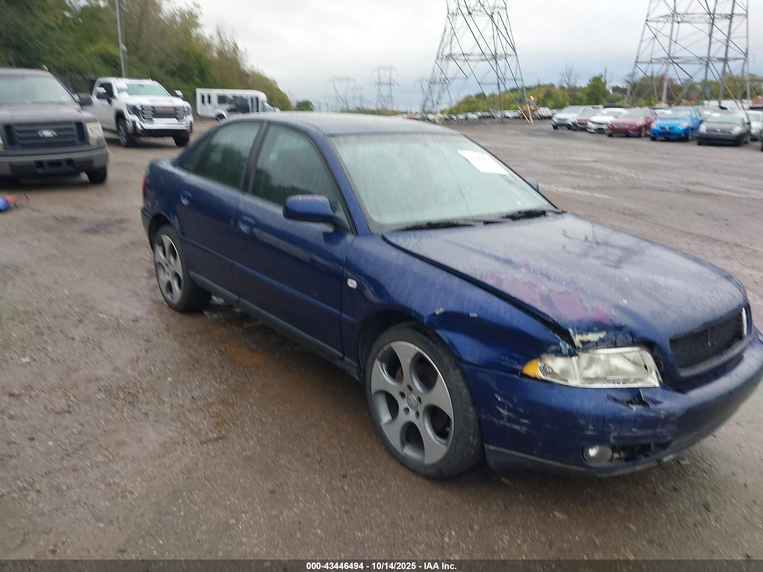2001 Audi A4, VIN WAUDC68D81A048986 — Front end