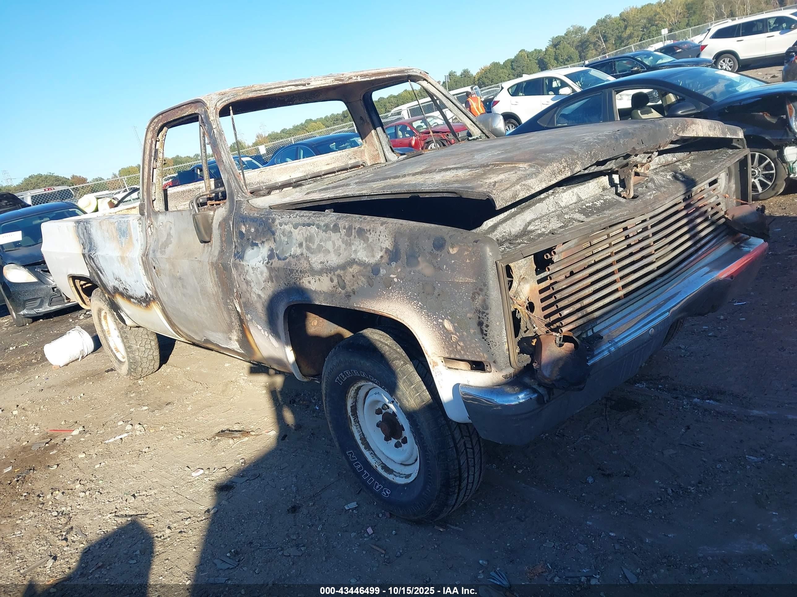 1986 GMC Sierra 2500, VIN 1GTFC24H3GF730408 — Burn