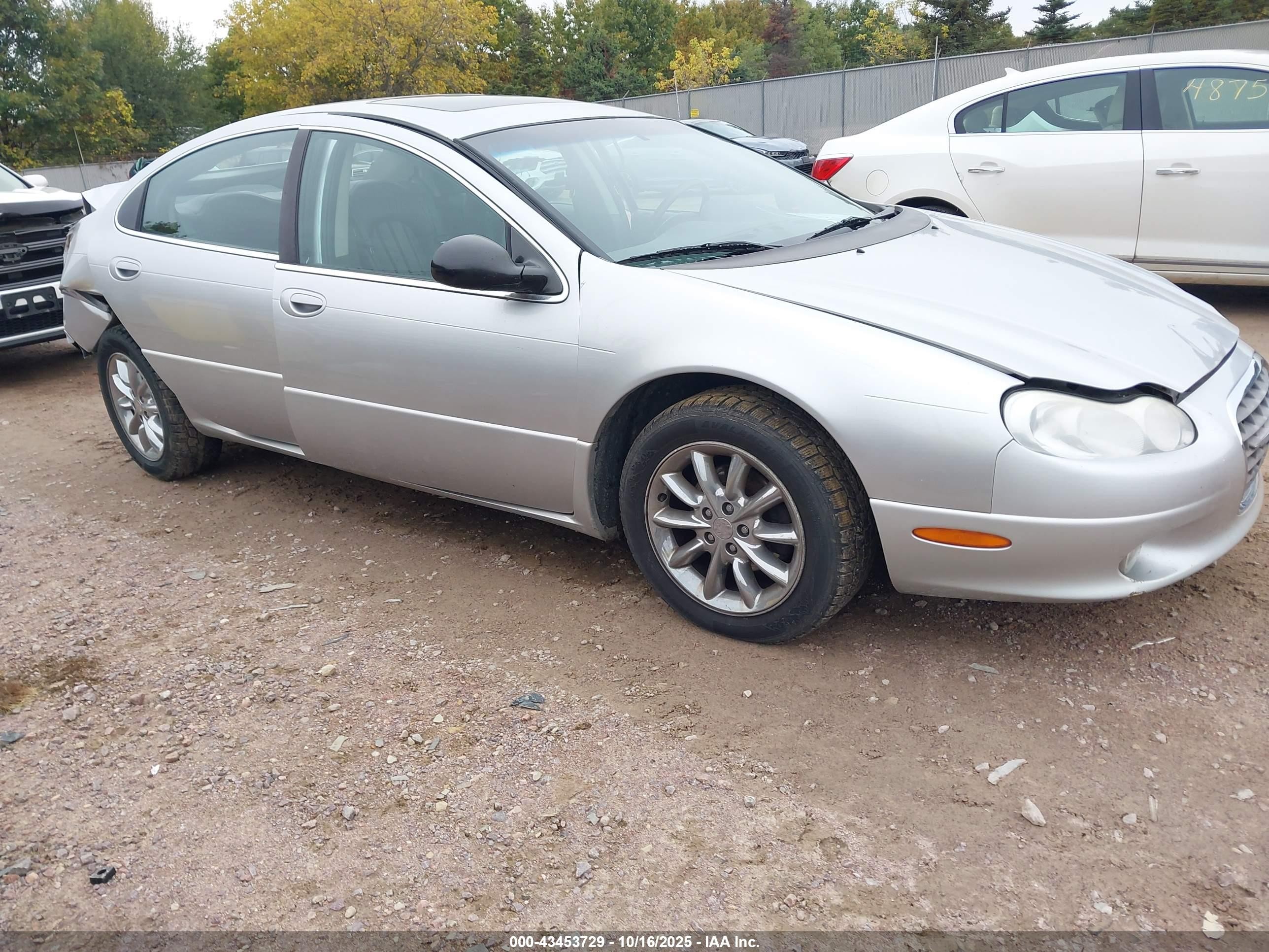 2004 Chrysler Concorde Limited, VIN 2C3HD56G44H695470 — Перед