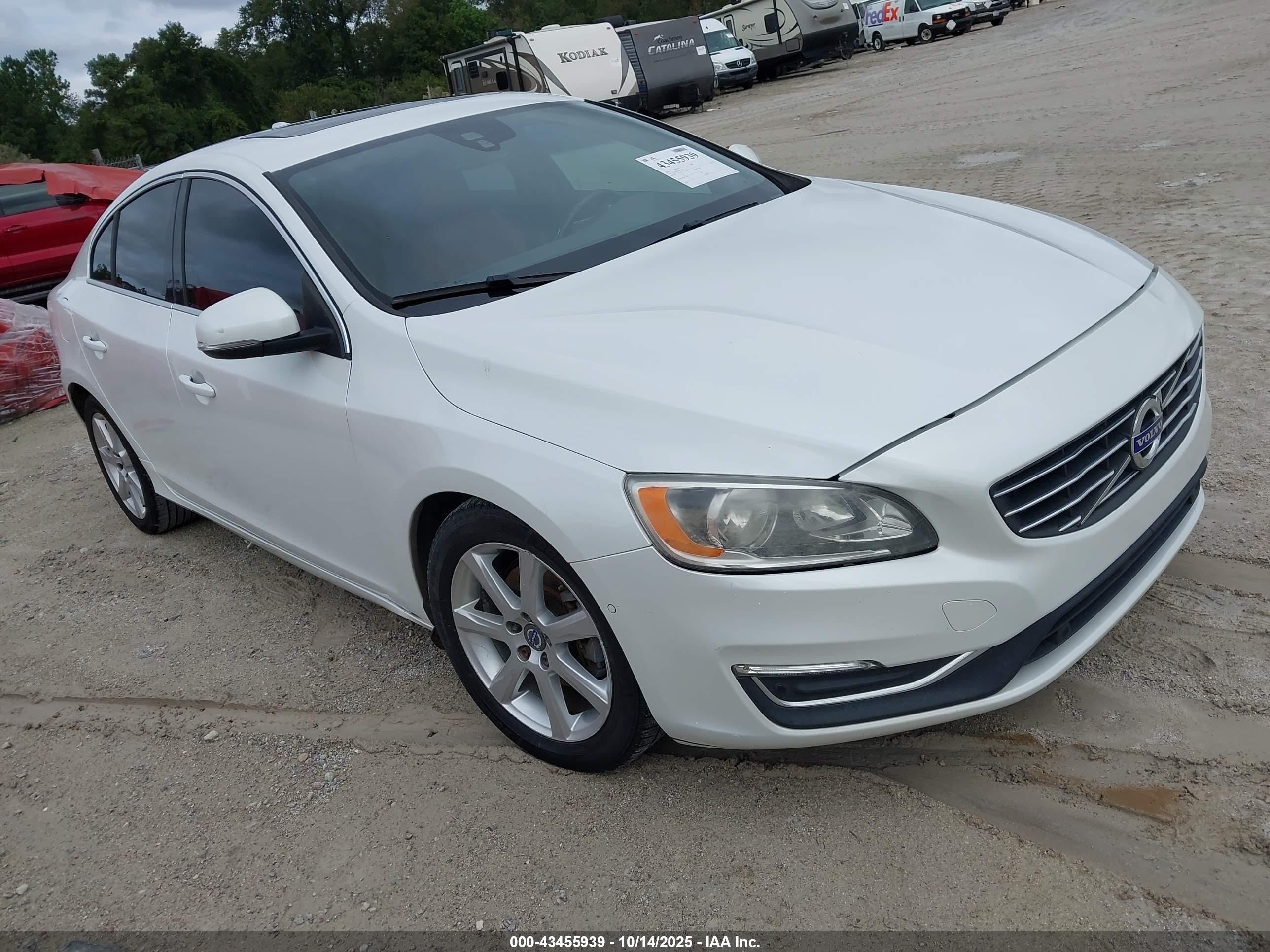 2016 Volvo S60 T5 Drive-E Premier, VIN YV126MFK3G2393587 — Repossession
