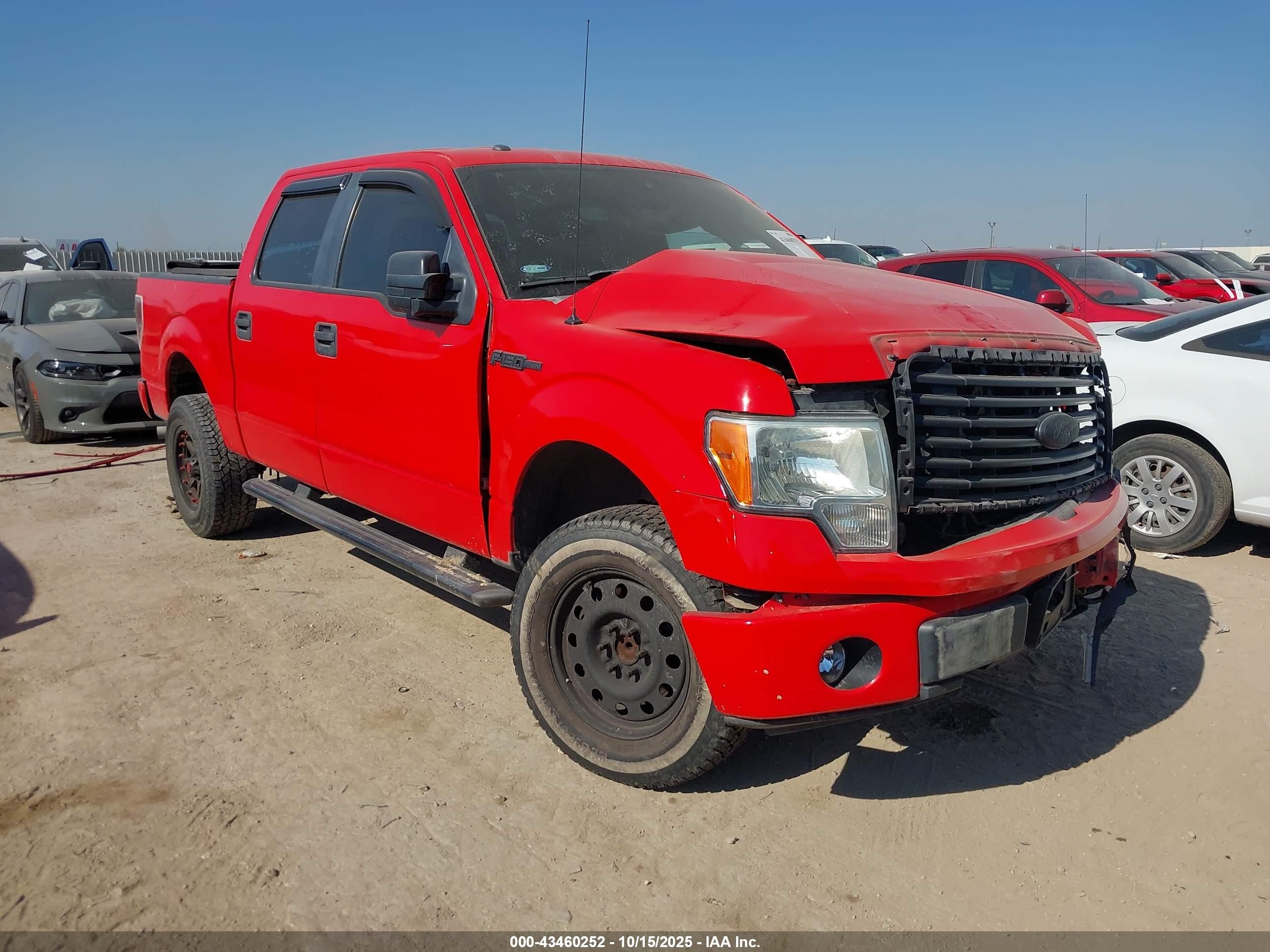 2014 Ford F-150 XL, VIN 1FTFW1CF8EKF46359 — Side