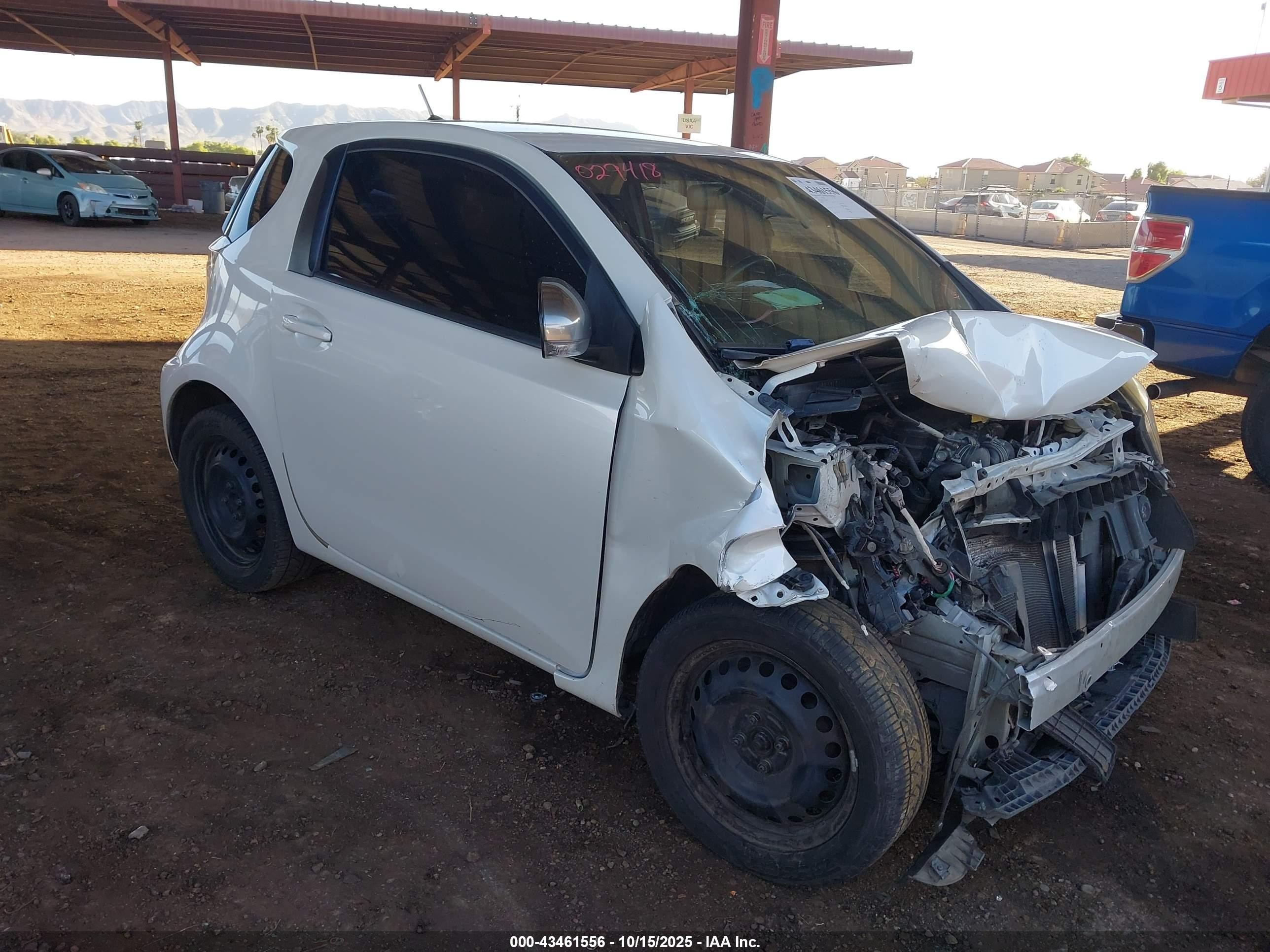 2014 Scion iQ, VIN JTNJJXB07EJ029418 — Front end