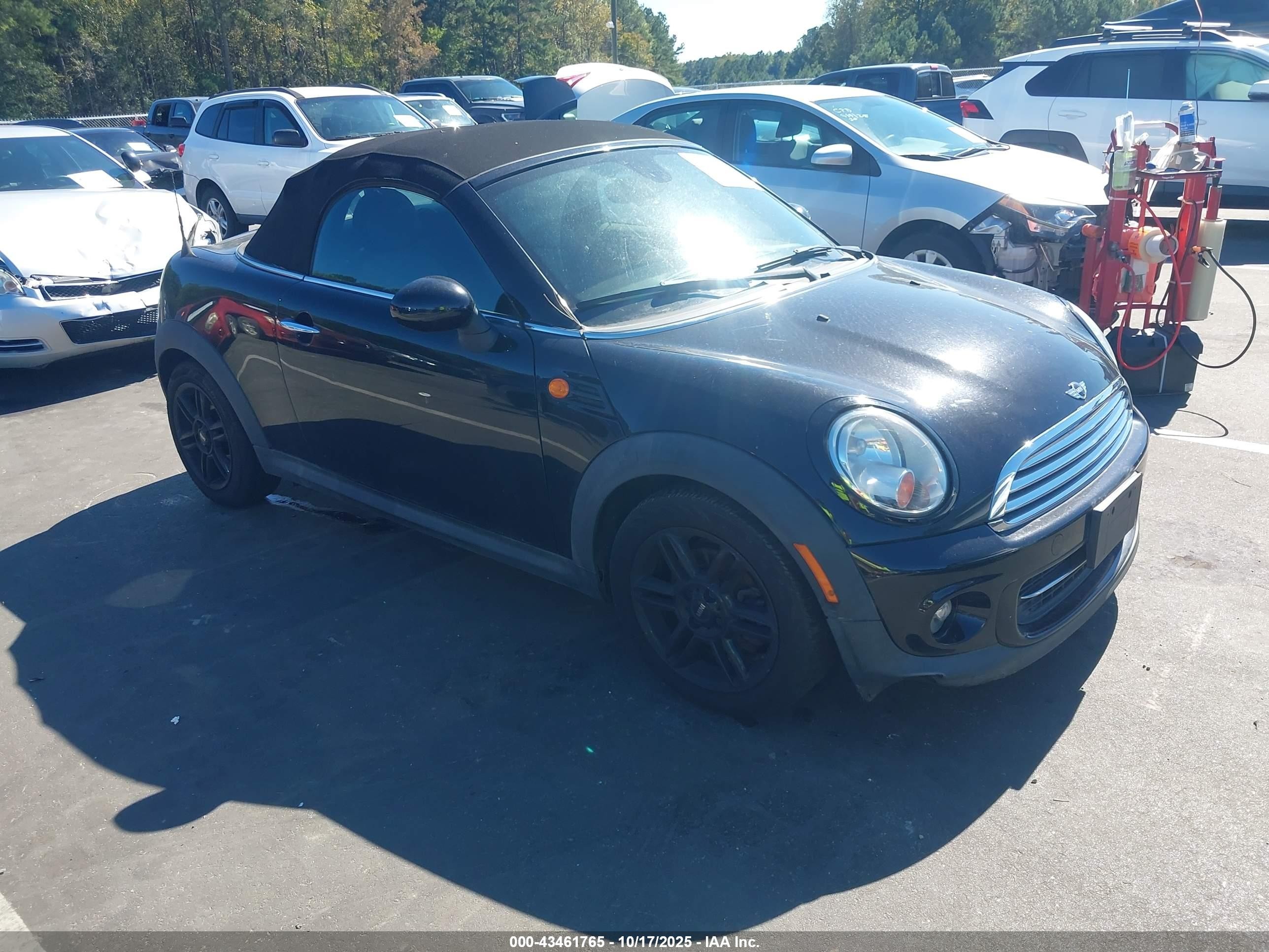 2015 MINI Roadster, VIN WMWSY1C56FT719787 — Electrical