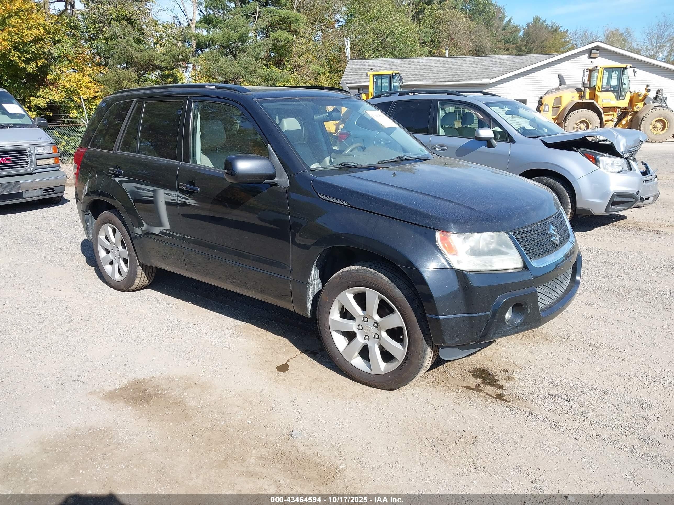 2012 Suzuki Grand Vitara Limited, VIN JS3TD0D74C4100755 — Auction photo