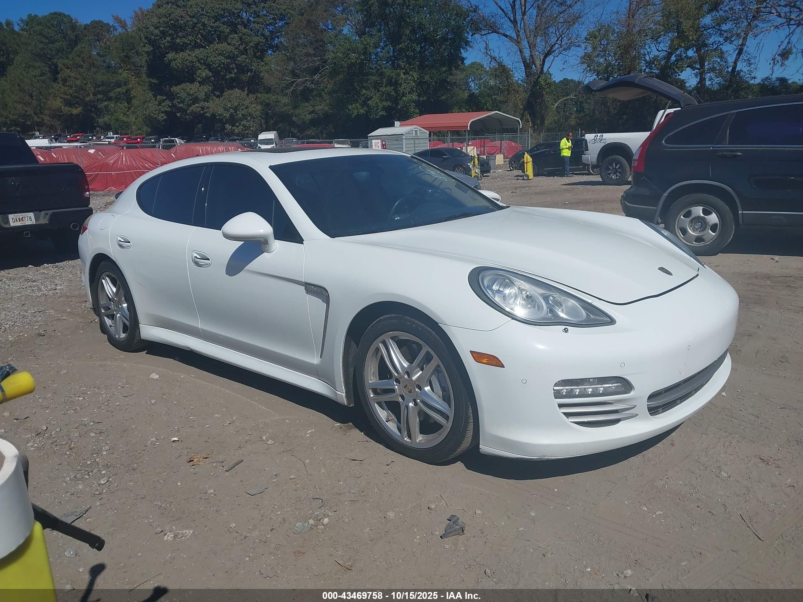 2013 Porsche Panamera, VIN WP0AA2A70DL014574 — Repossession