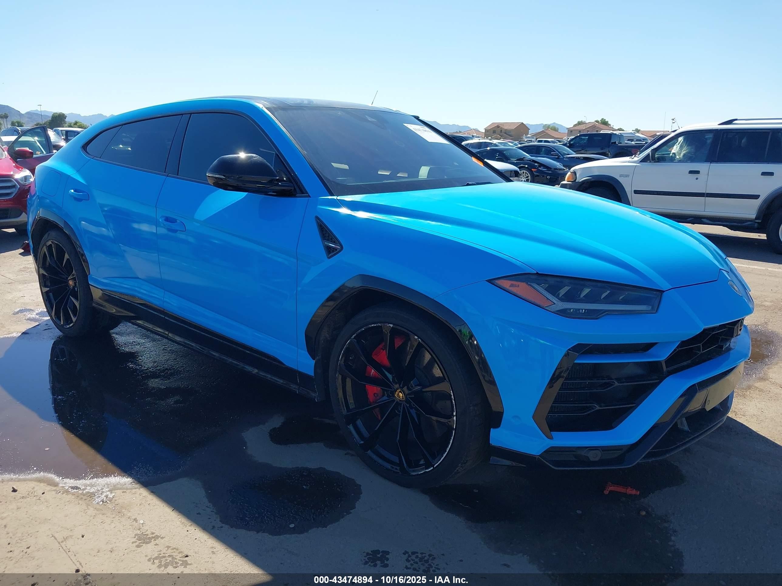2019 Lamborghini Urus, VIN ZPBUA1ZL1KLA06062 — Water / flood