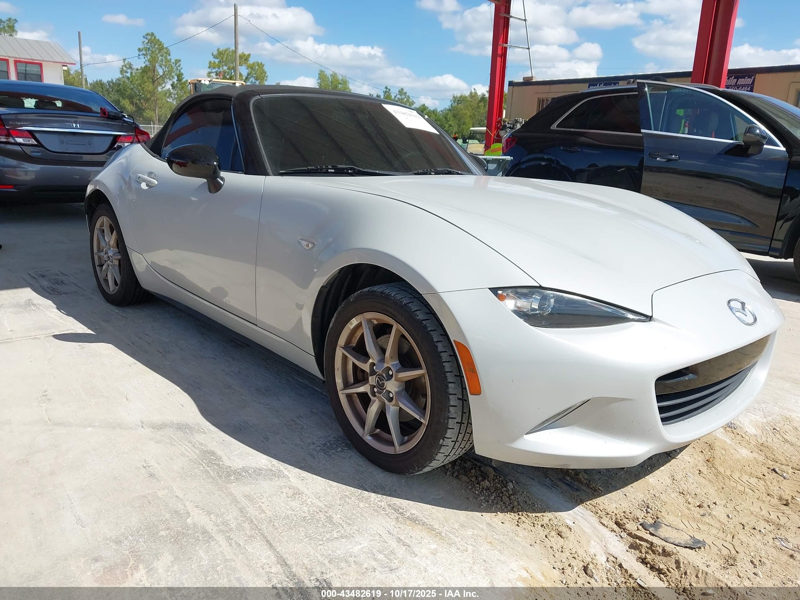 2016 Mazda MX-5 Miata Sport, VIN JM1NDAB70G0118067 — Water / flood