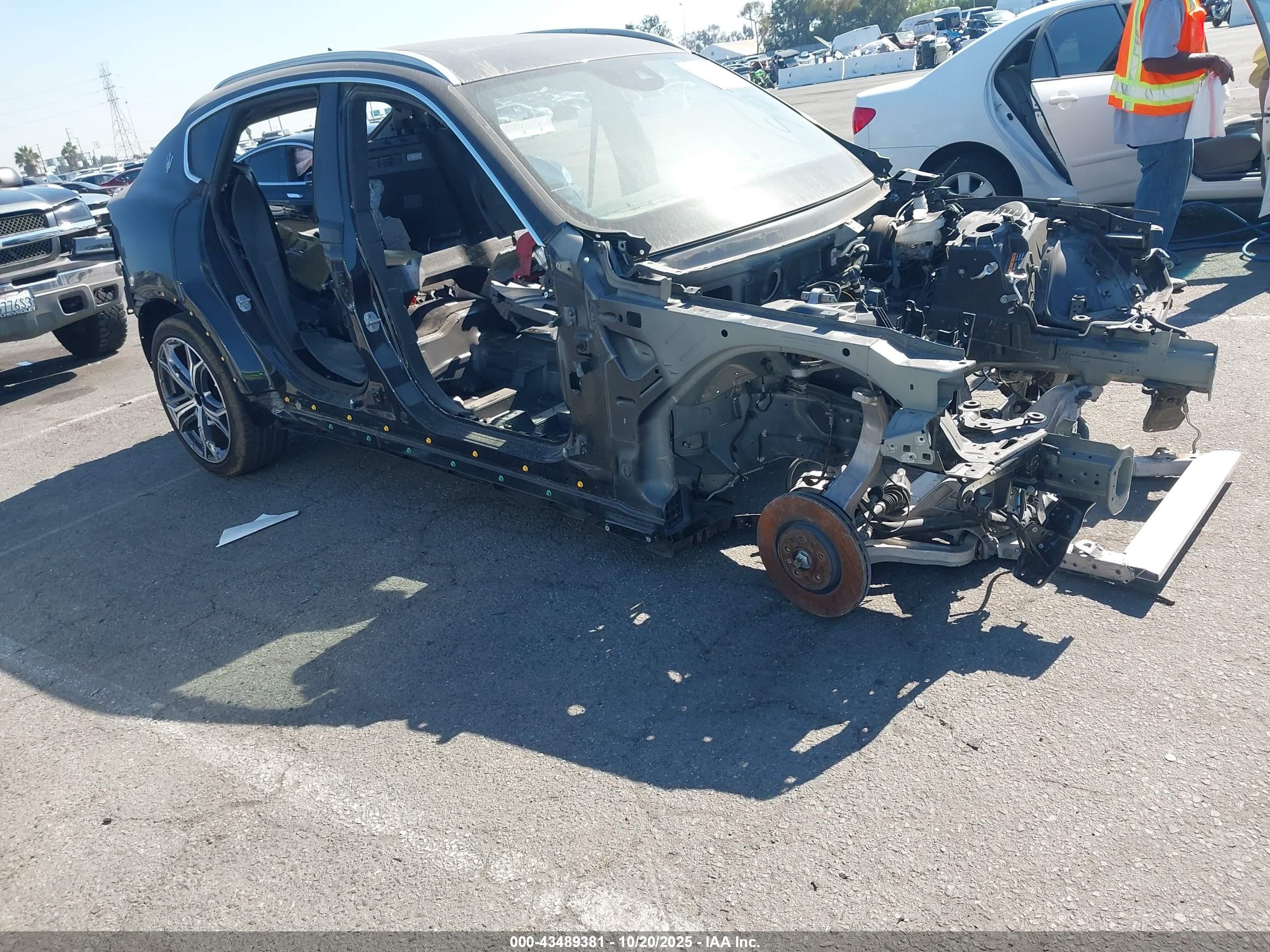 2023 Maserati Levante GT, VIN ZN661XUA7PX435567 — Stripped