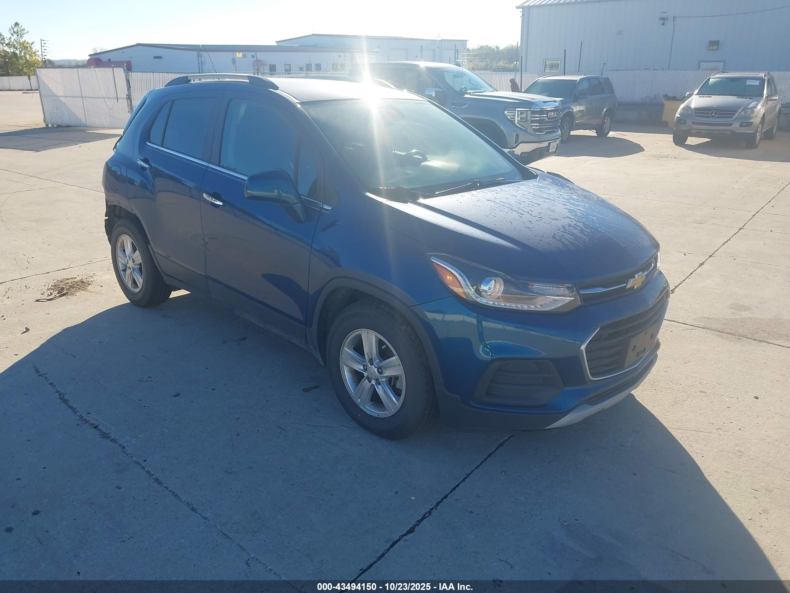 2020 Chevrolet Trax LT, VIN 3GNCJLSB8LL183592 — Rear end