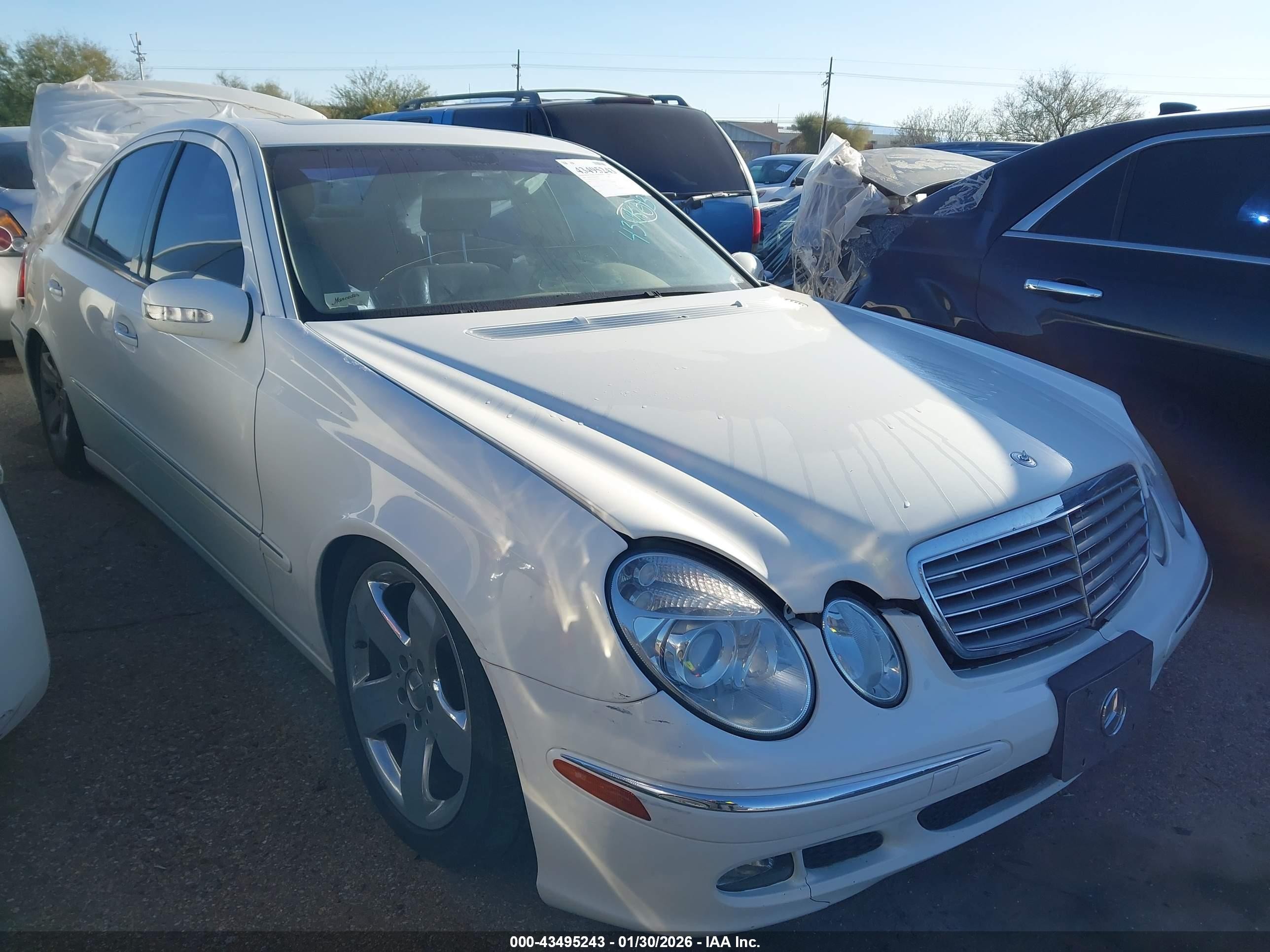 2006 Mercedes-Benz E 500, VIN WDBUF70J56A907894 — Rear end