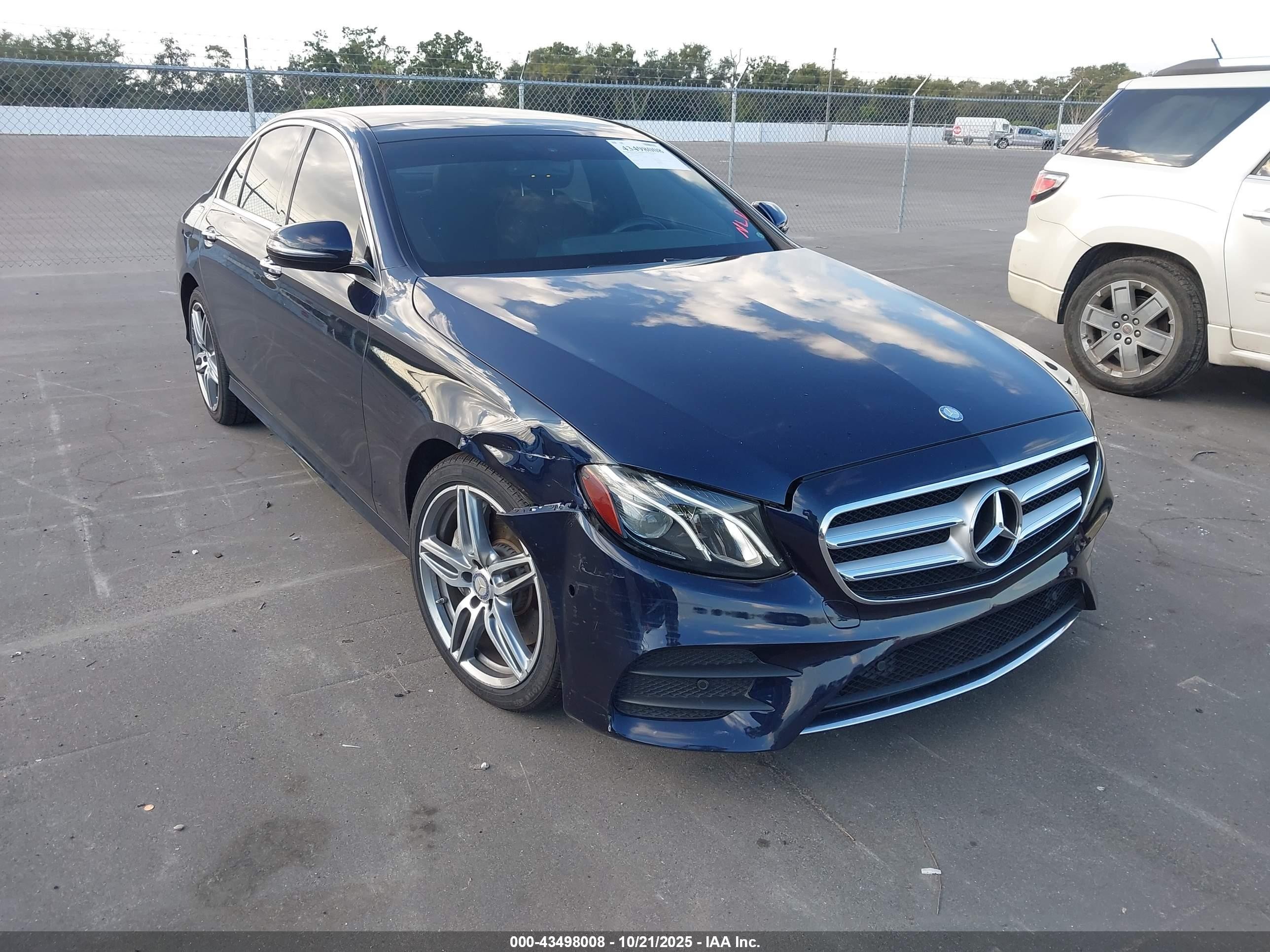 2017 Mercedes-Benz E 300 Luxury, VIN WDDZF4JB9HA218107 — Front end