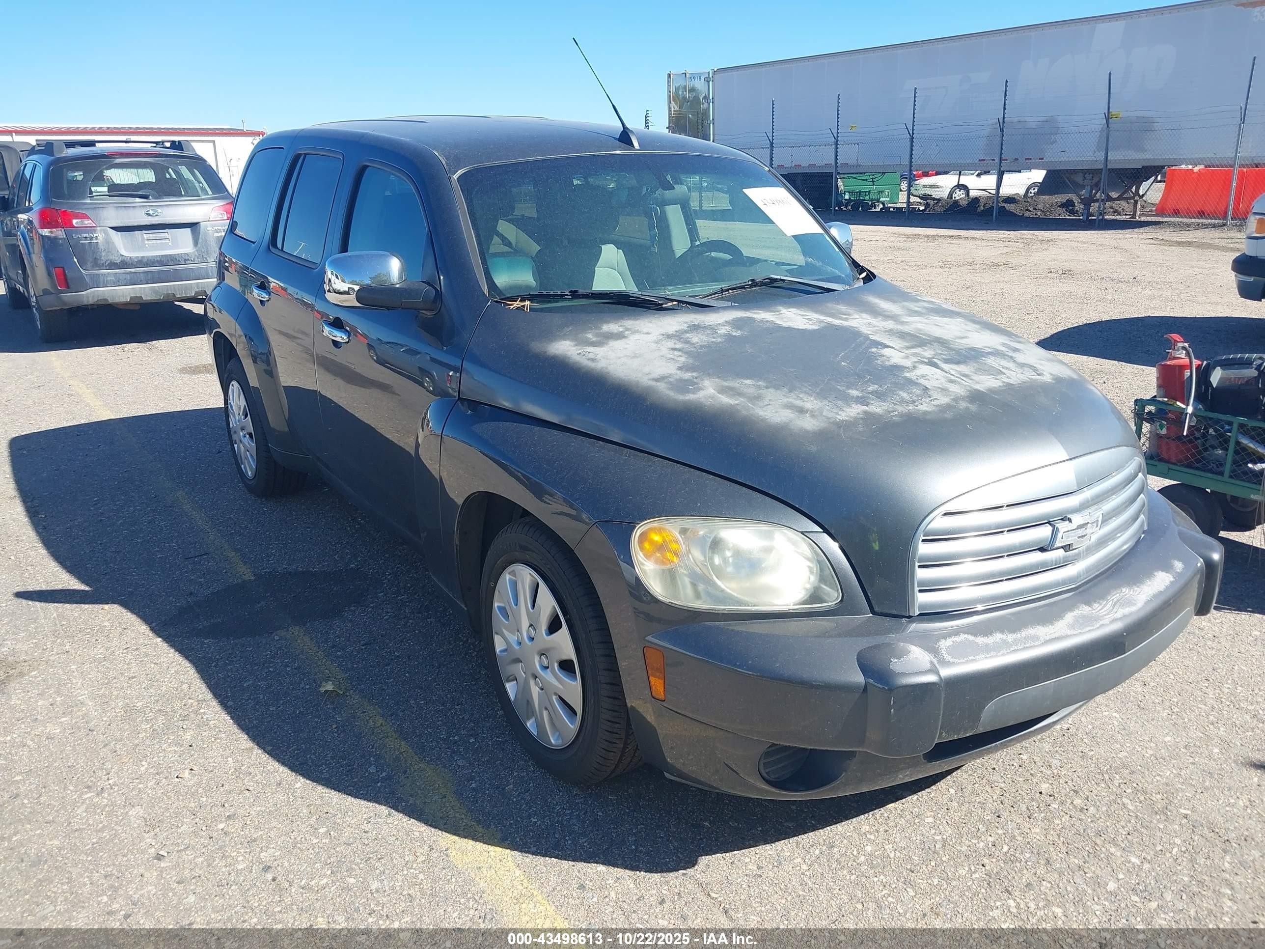 2011 Chevrolet HHR 1LT, VIN 3GNBABFW0BS531084 — Front end