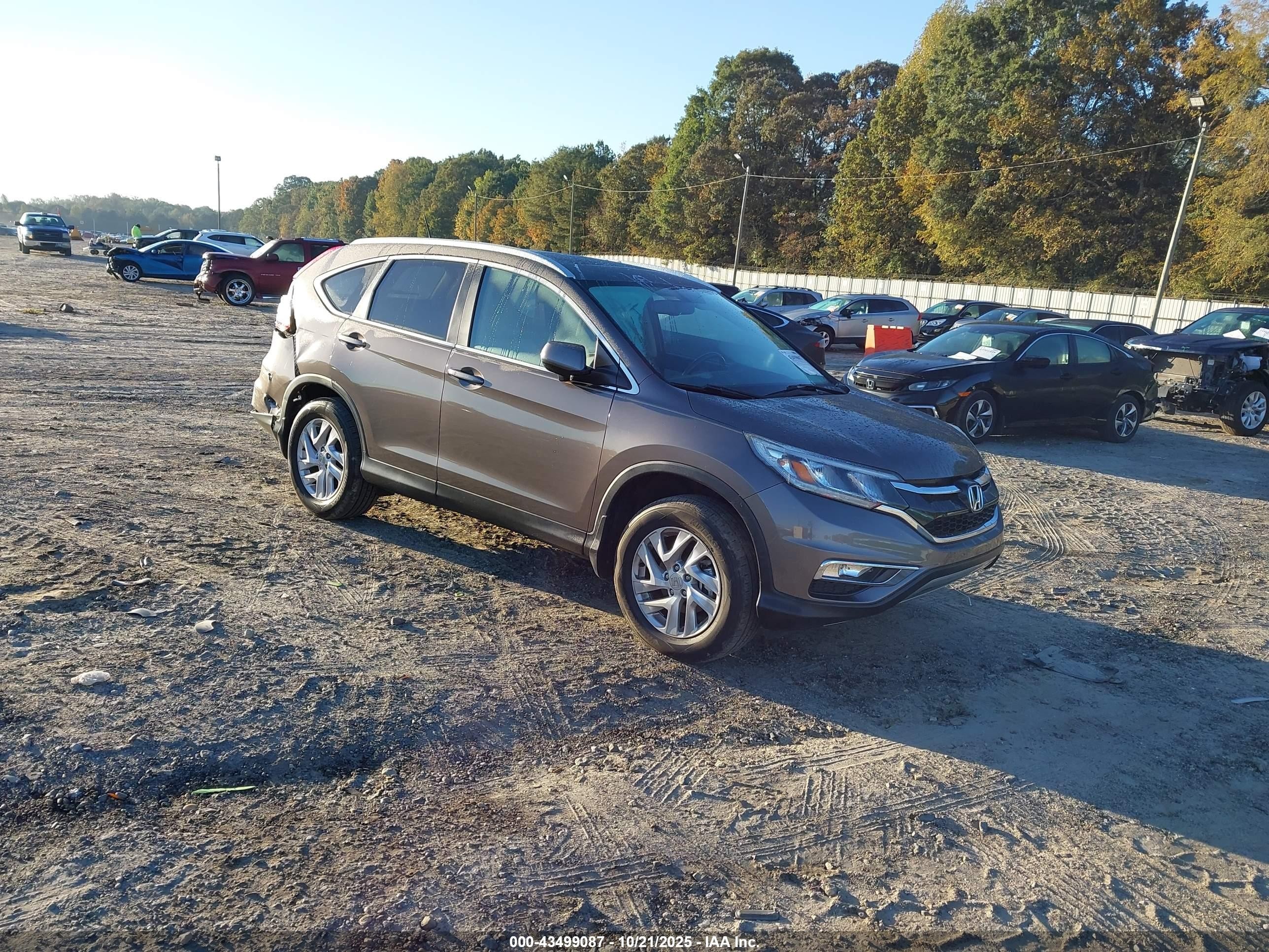 2016 Honda CR-V EX-L, VIN 2HKRM4H73GH710477 — Фото с аукциона