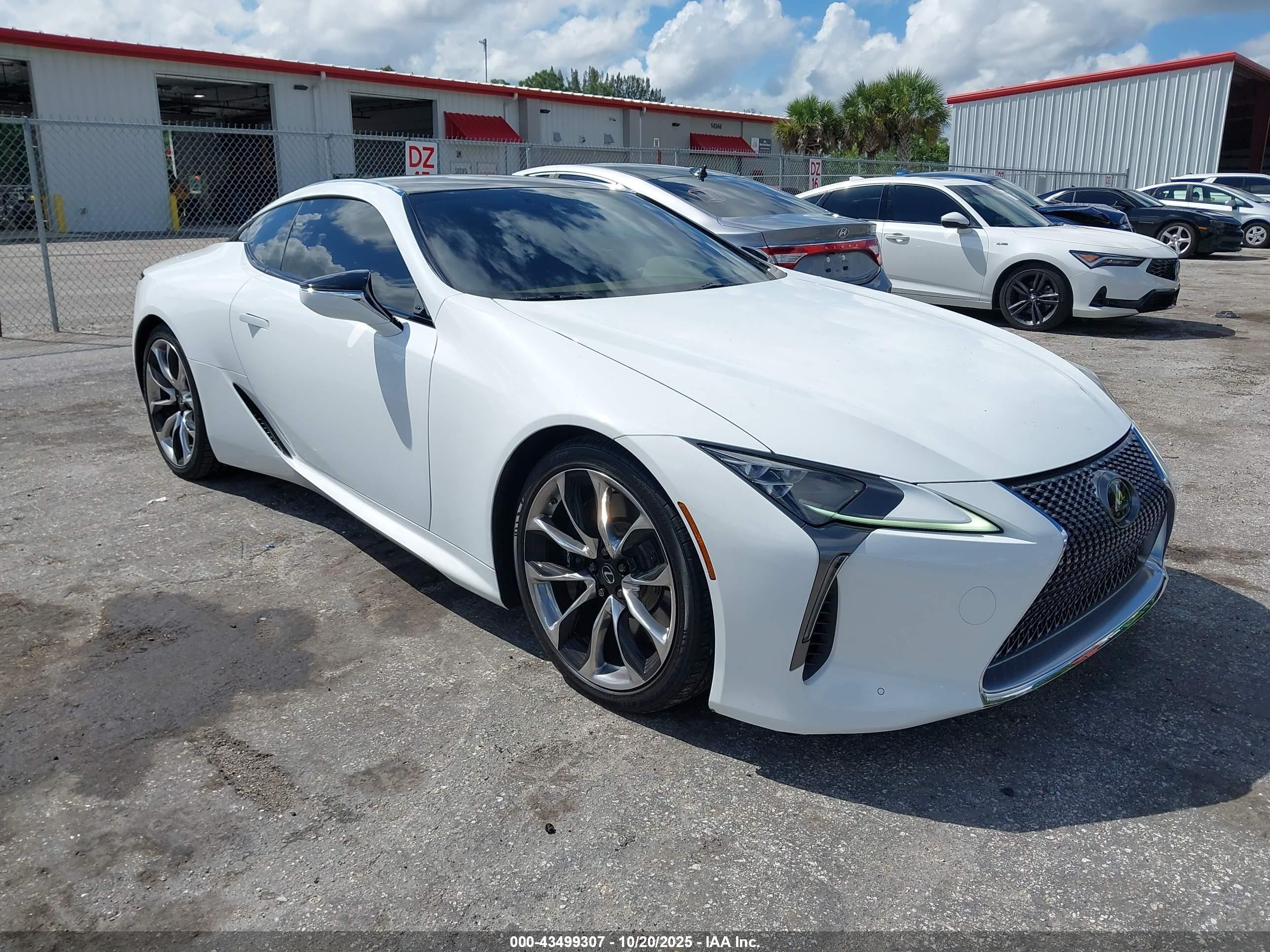 2018 Lexus LC 500h, VIN JTHHP5AY1JA002172 — Not stated