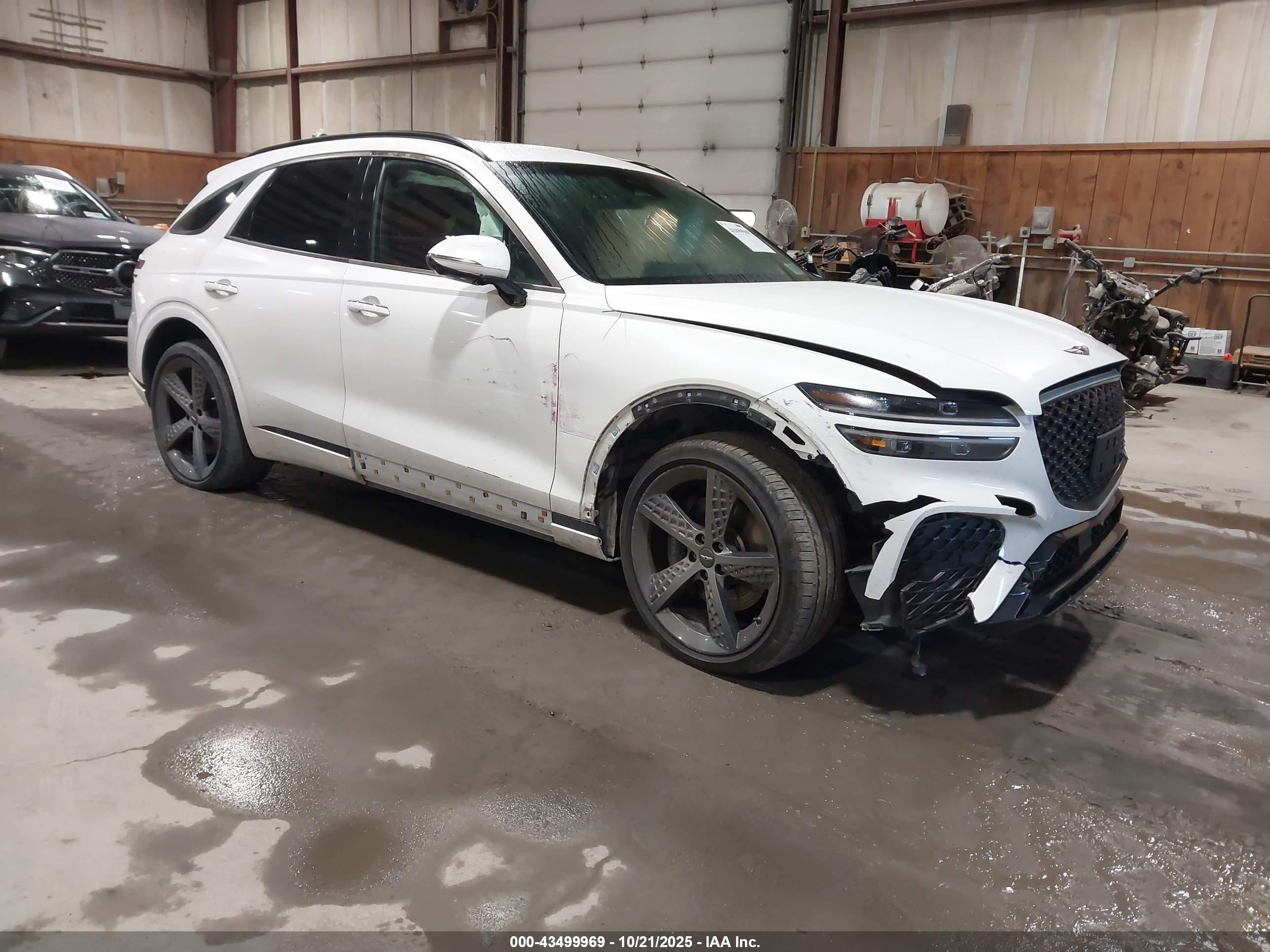 2023 Genesis GV70 Sport, VIN KMUMCDTC0PU081734 — Side