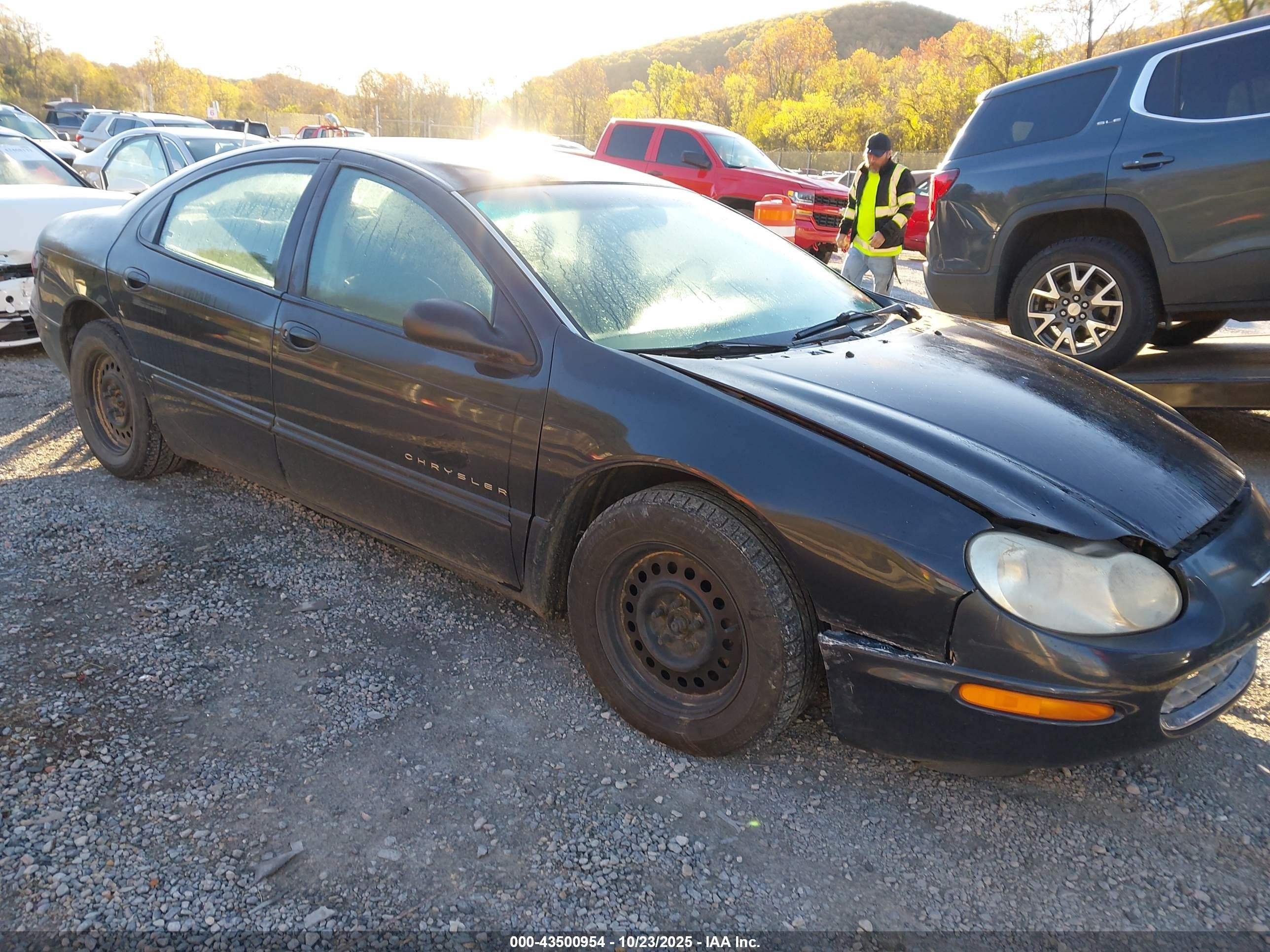 1998 Chrysler Concorde, VIN 2C3HD46J5WH178560 — Перед