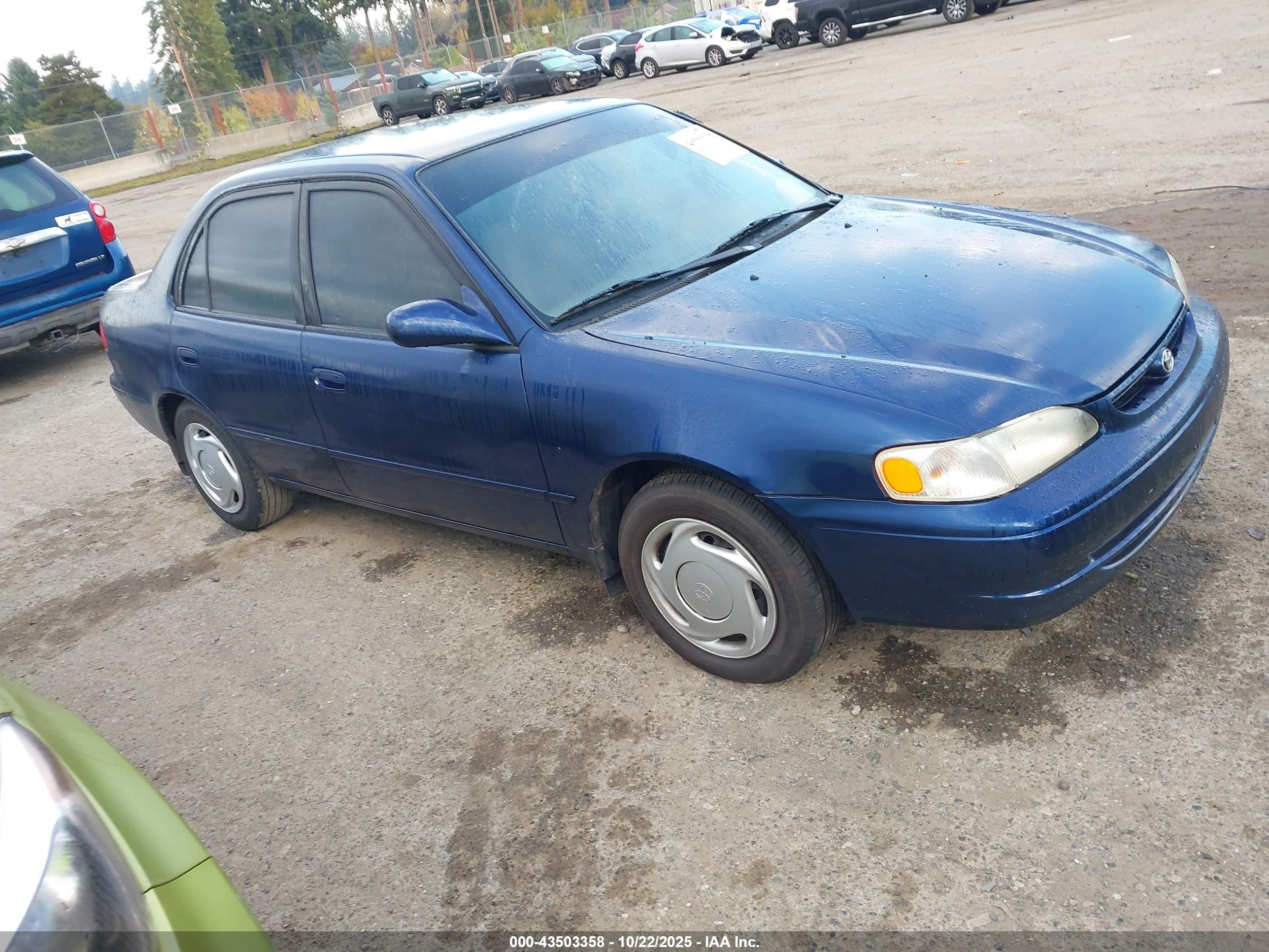 1998 Toyota Corolla VE, VIN 1NXBR18E6WZ033568 — Rear end