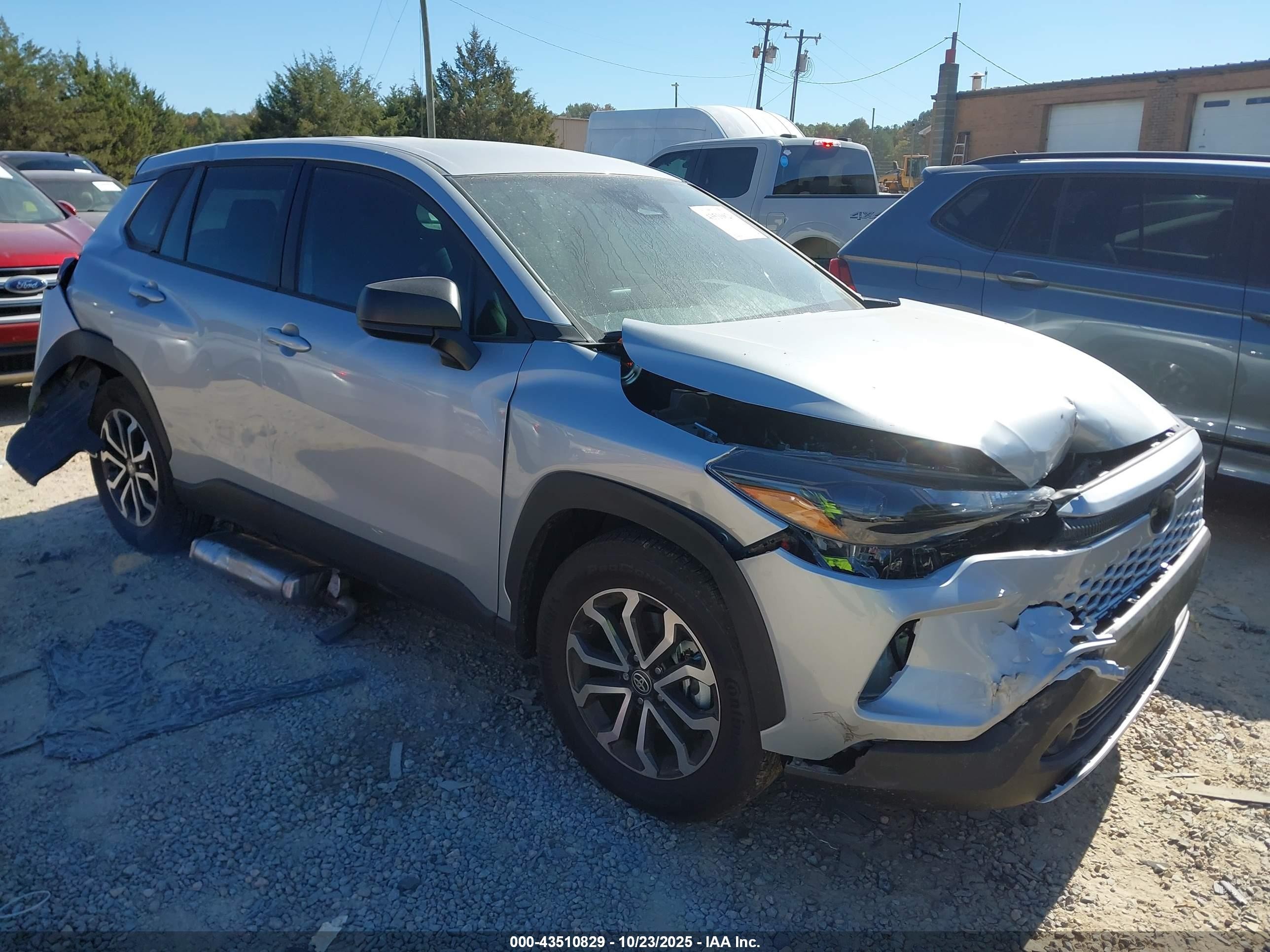 2026 Toyota Corolla Cross Hybrid XSE, VIN 7MUFBABGXTV091421 — All over