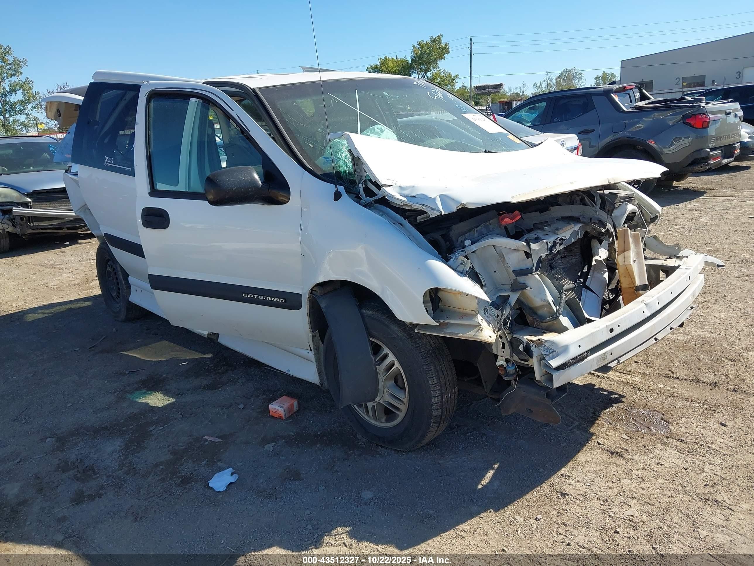 2005 Chevrolet Venture, VIN 1GBDV13E35D151967 — Front end