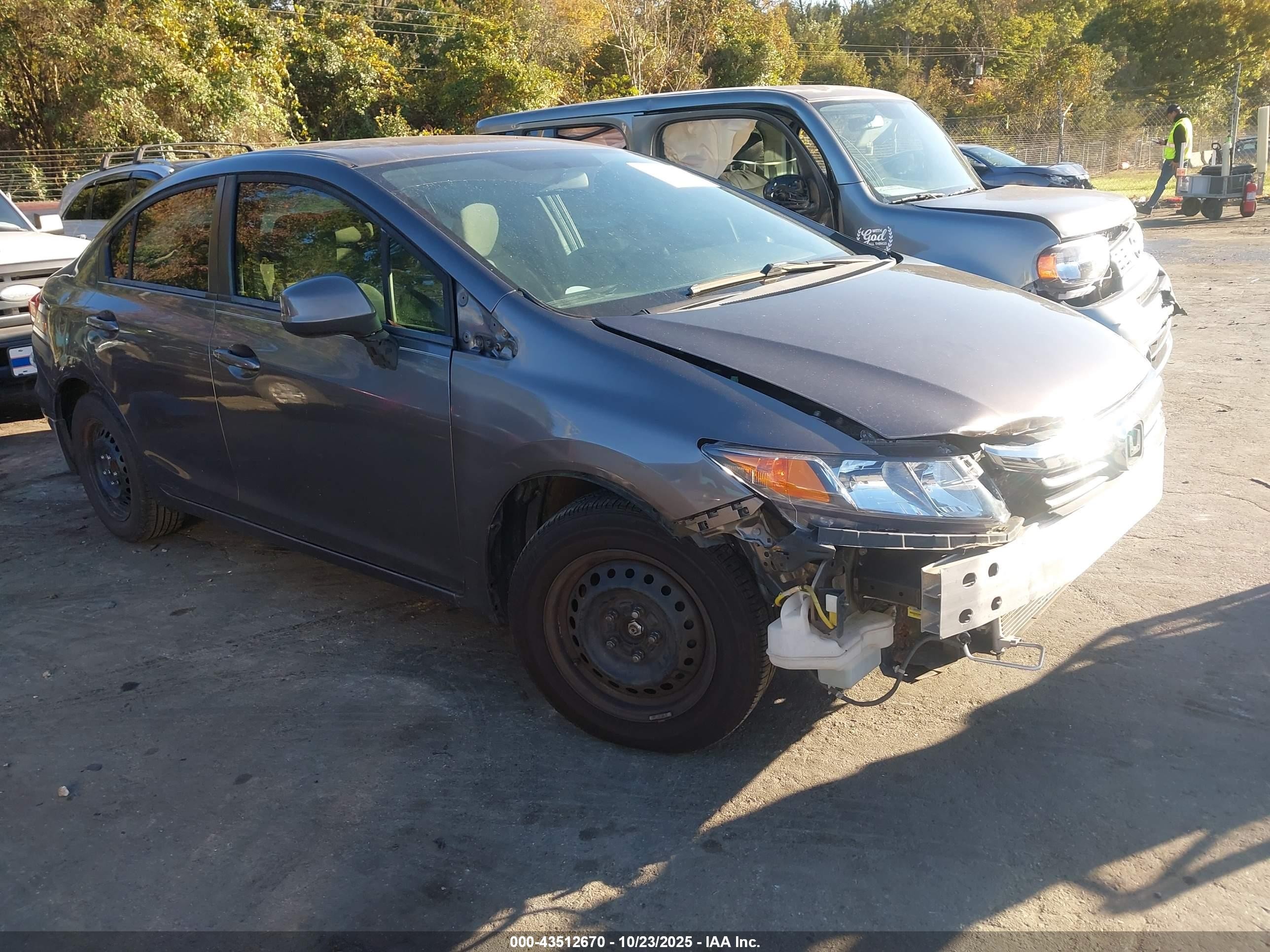 2012 Honda Civic LX, VIN 19XFB2F58CE065211 — Auction photo 1 of 5