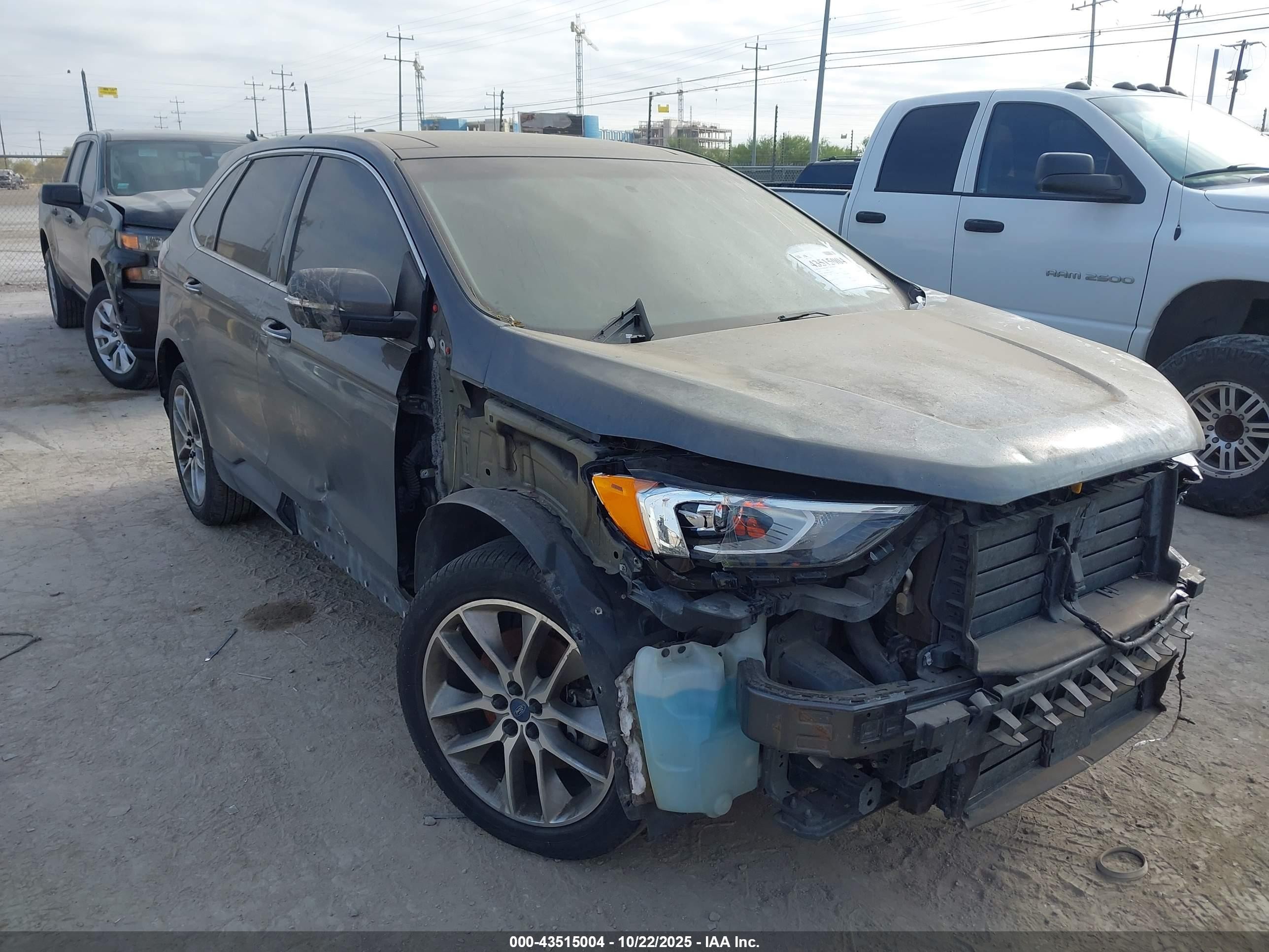 2017 Ford Edge Titanium, VIN 2FMPK4K91HBB73950 — Front end