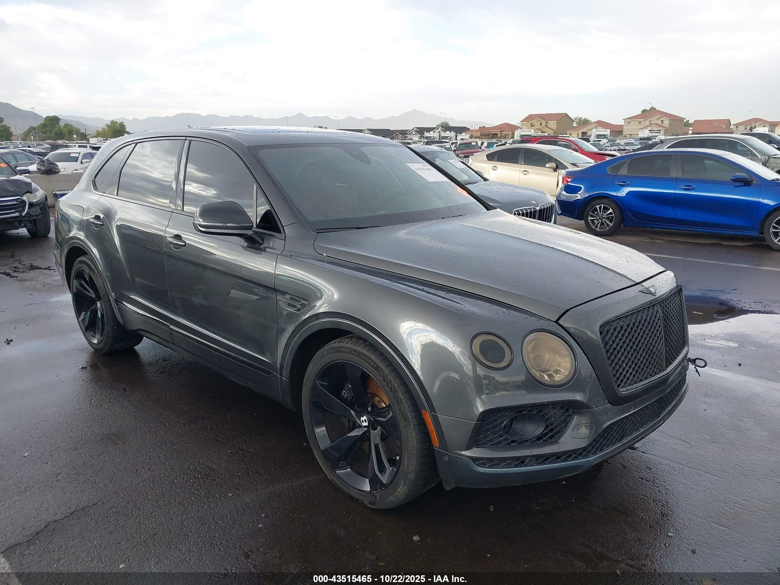 2018 Bentley Bentayga Signature, VIN SJAAC2ZV1JC022760 — Water / flood