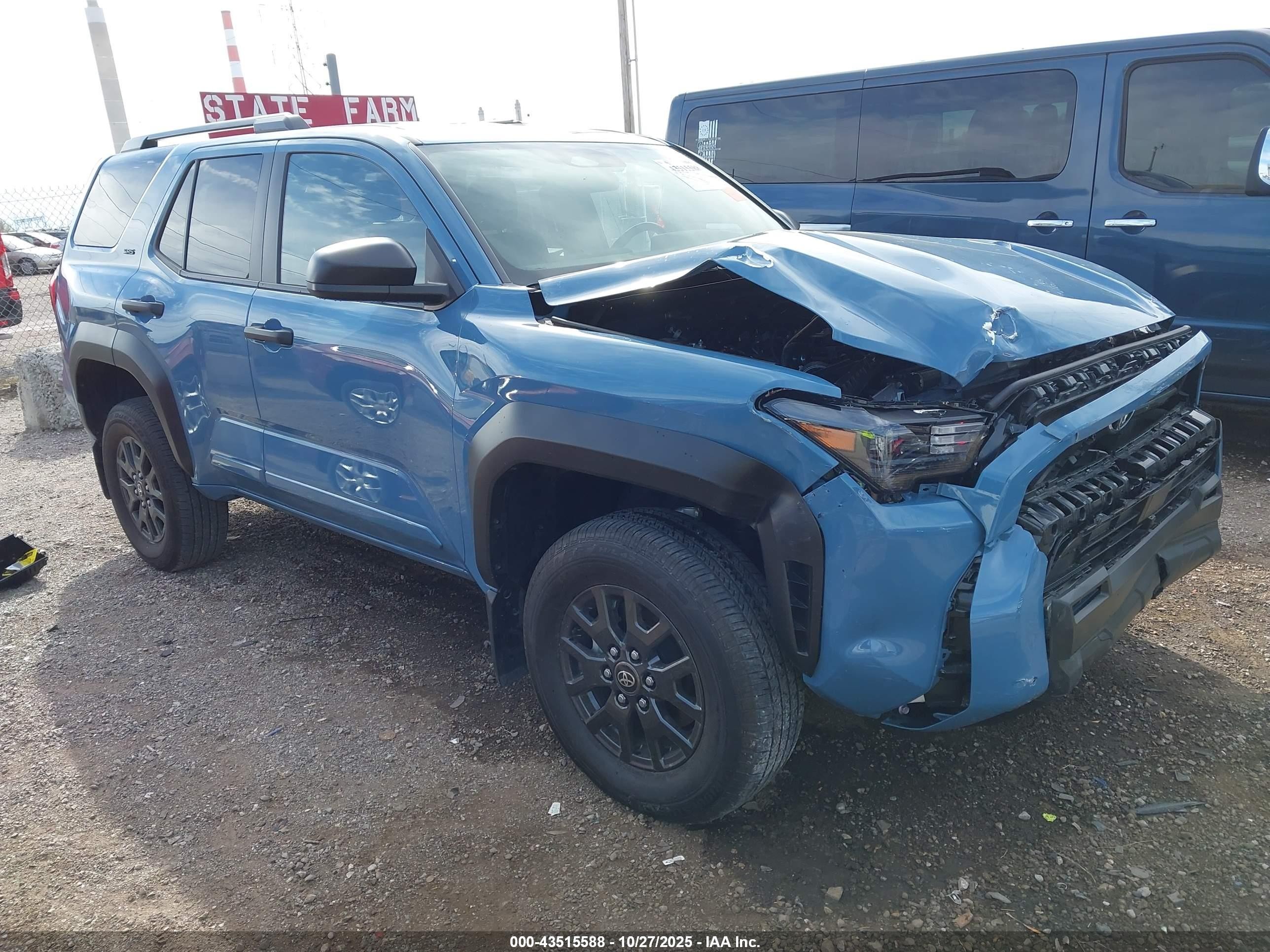 2025 Toyota 4Runner TRD Sport Premium, VIN JTEVA5BRXS5012038 — Front end