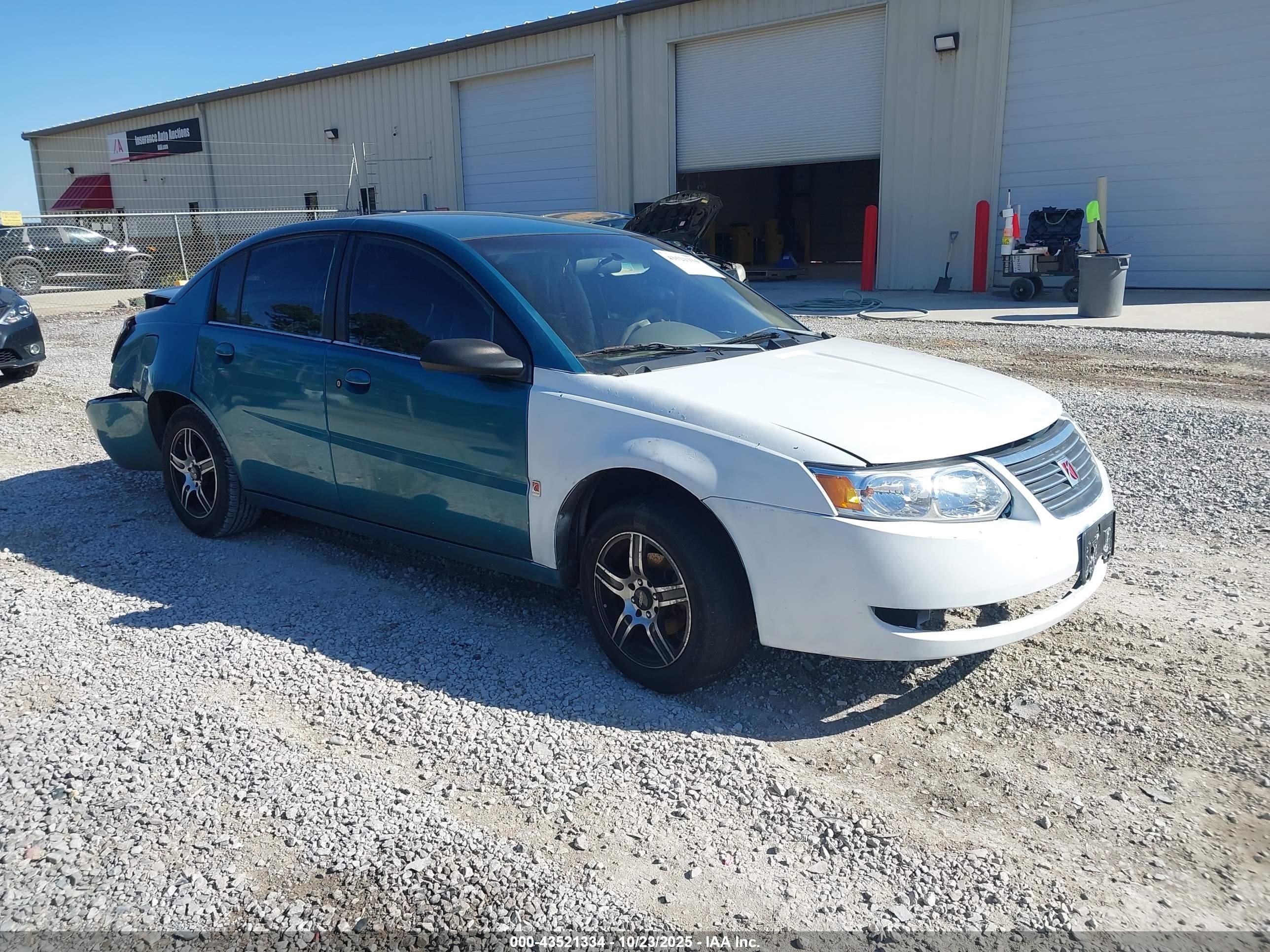 2005 Saturn ION ION 2, VIN 1G8AJ52F25Z145151 — Rear end