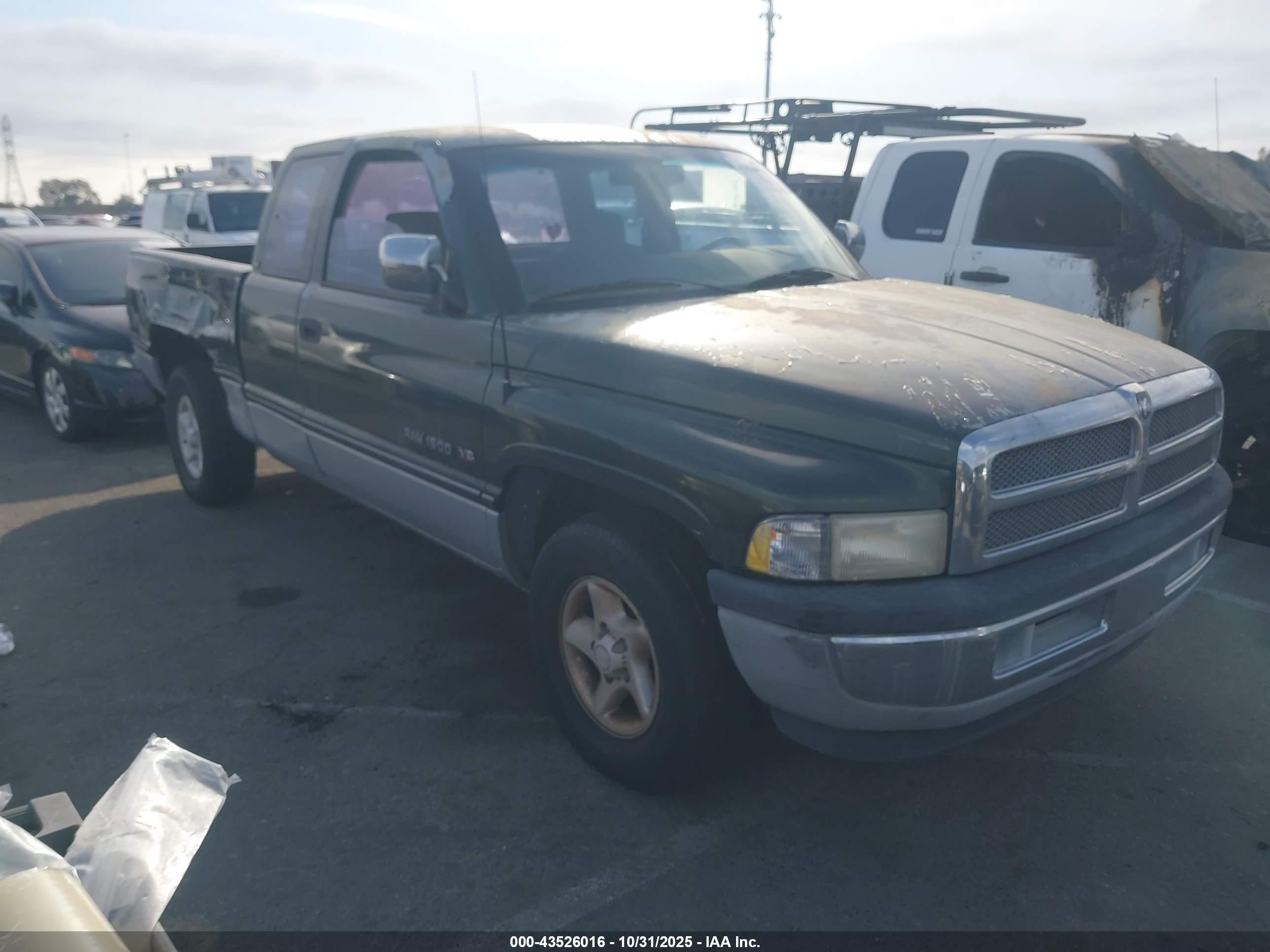 1996 Dodge 1500, VIN 1B7HC13YXTJ140718 — Side