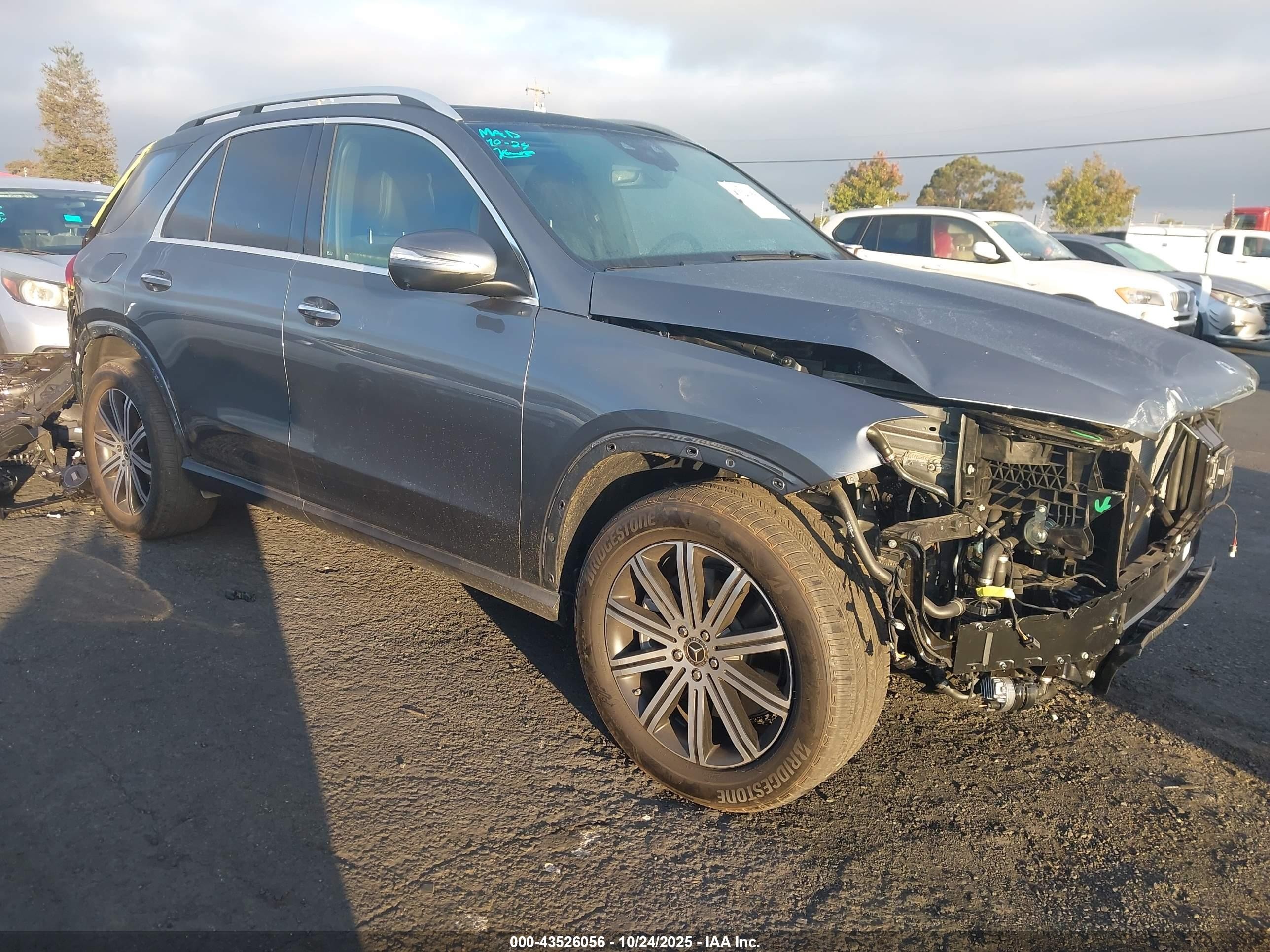 2025 Mercedes-Benz GLE 450e, VIN 4JGFB4GB6SB380029 — All over