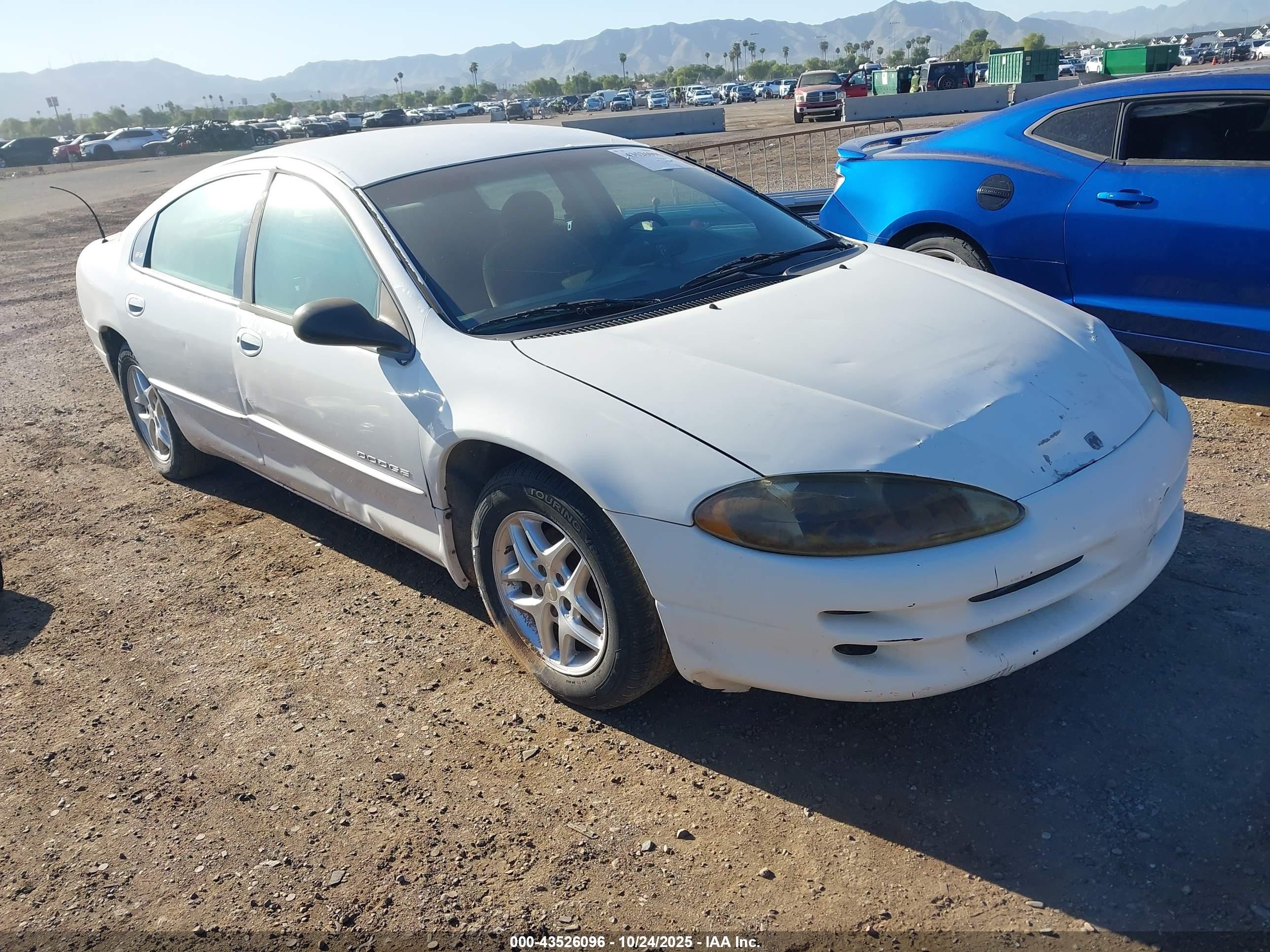 2001 Dodge Intrepid SE, VIN 2B3HD46R51H595351 — Перед