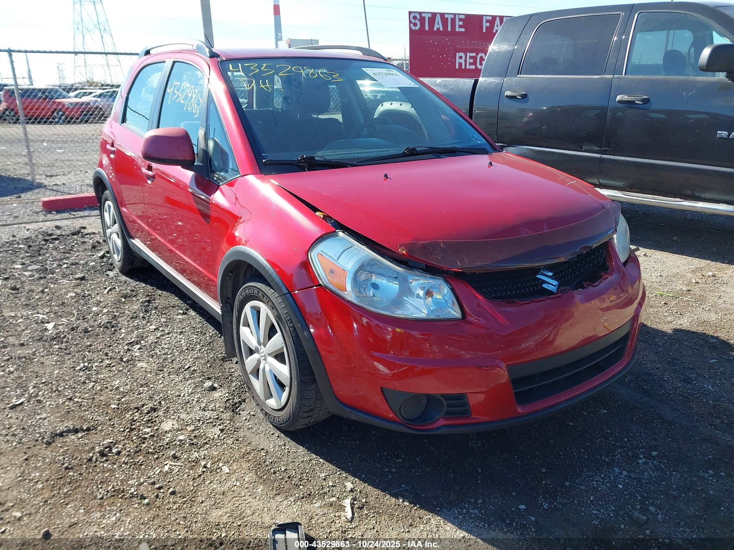 2012 Suzuki SX4 Crossover, VIN JS2YB5A31C6304108 — Front end