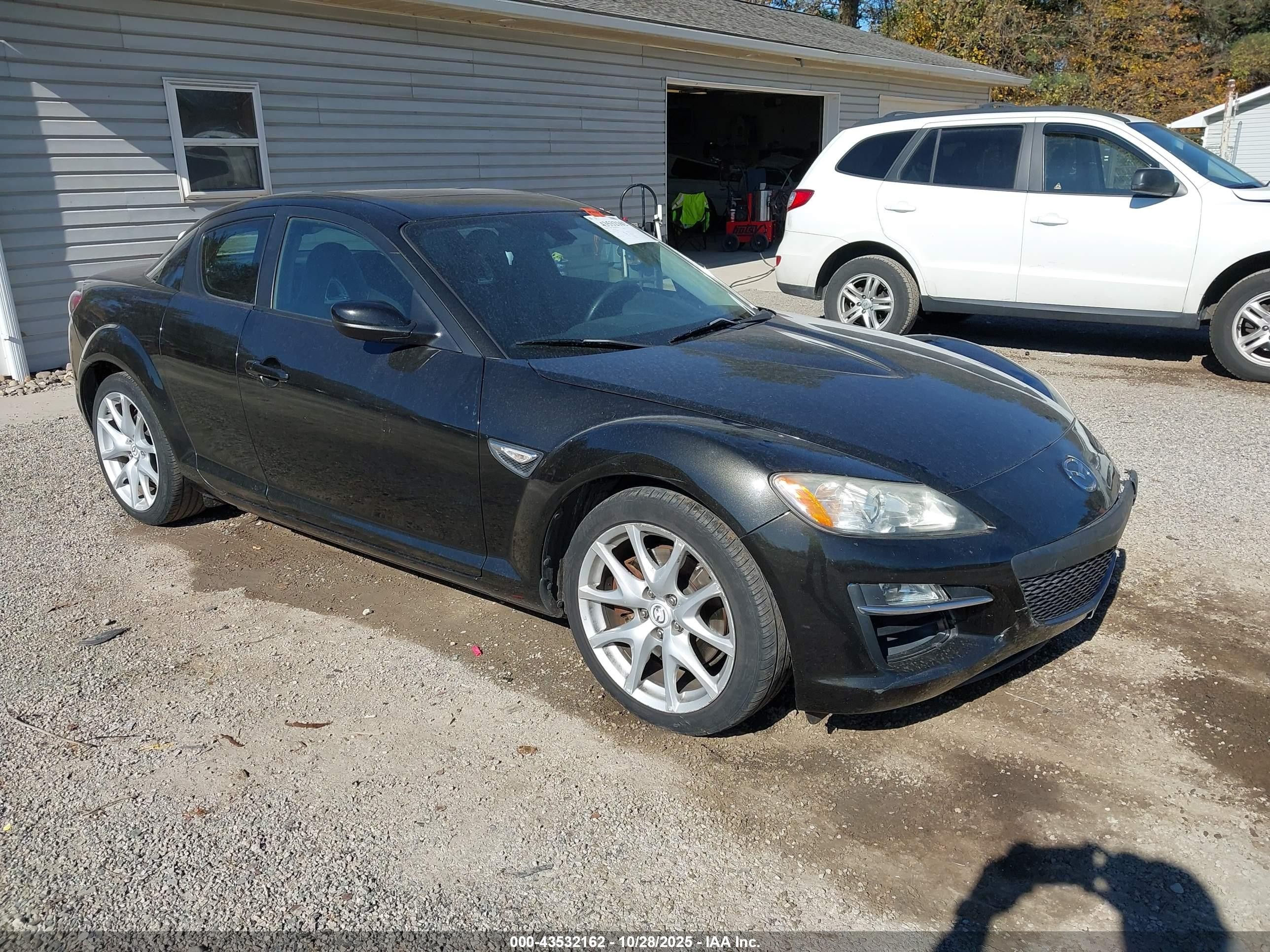 2010 Mazda RX-8, VIN JM1FE1CM5A0403778 — Side