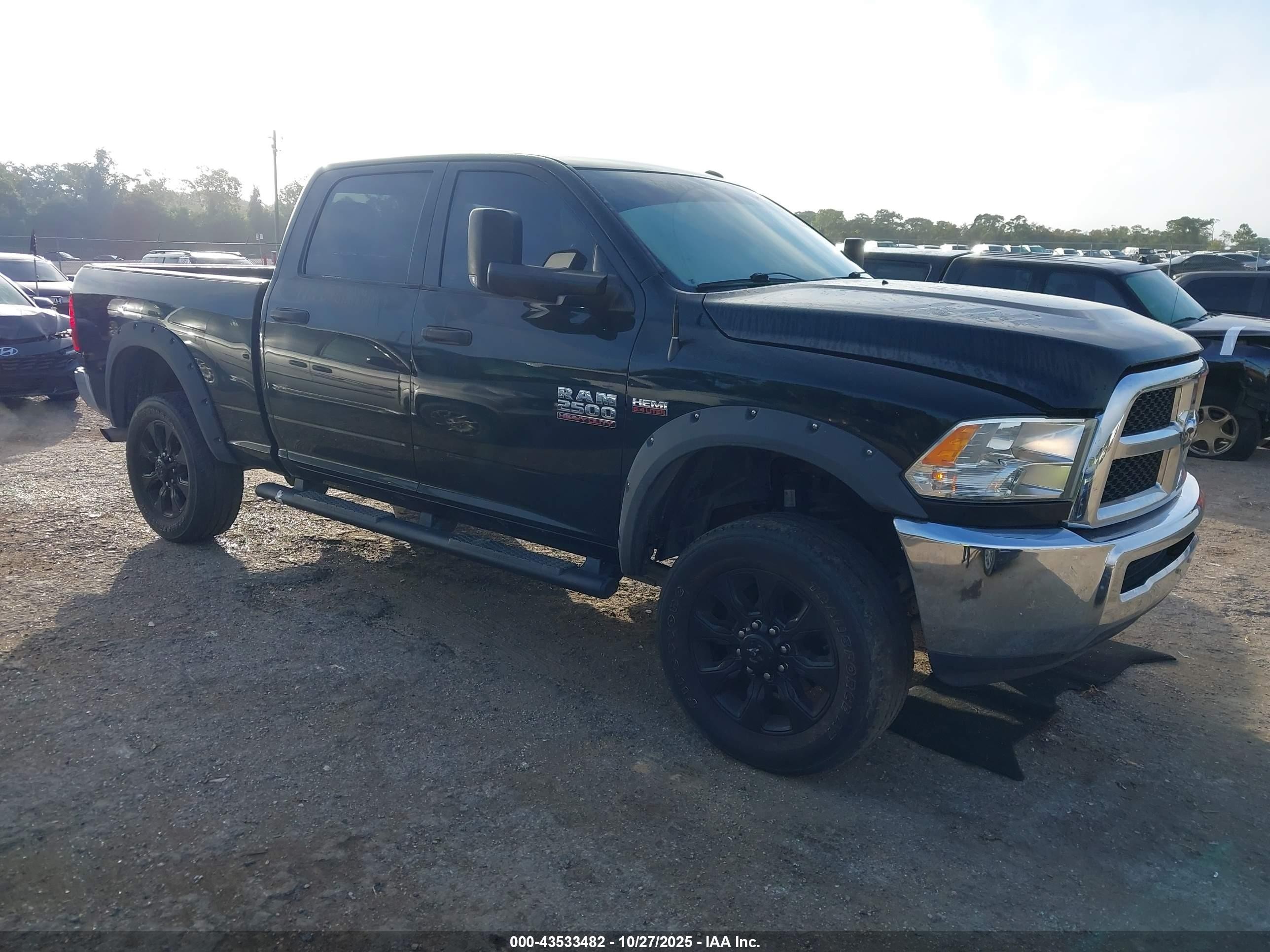 2017 Ram 2500 Tradesman, VIN 3C6UR5CJ9HG612186 — Стихия