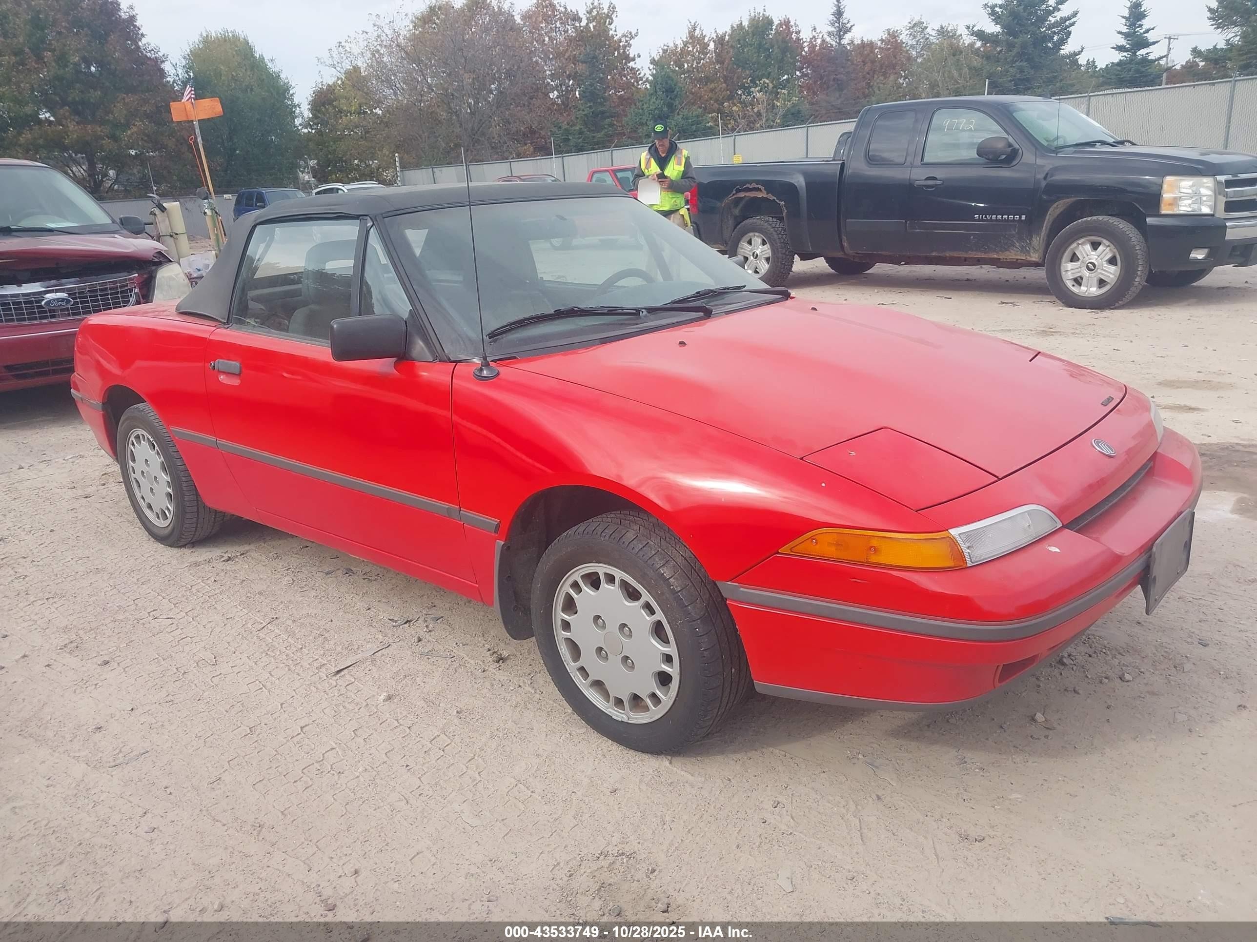 1991 Mercury Capri, VIN 6MPCT01Z6M8624547 — Rear end