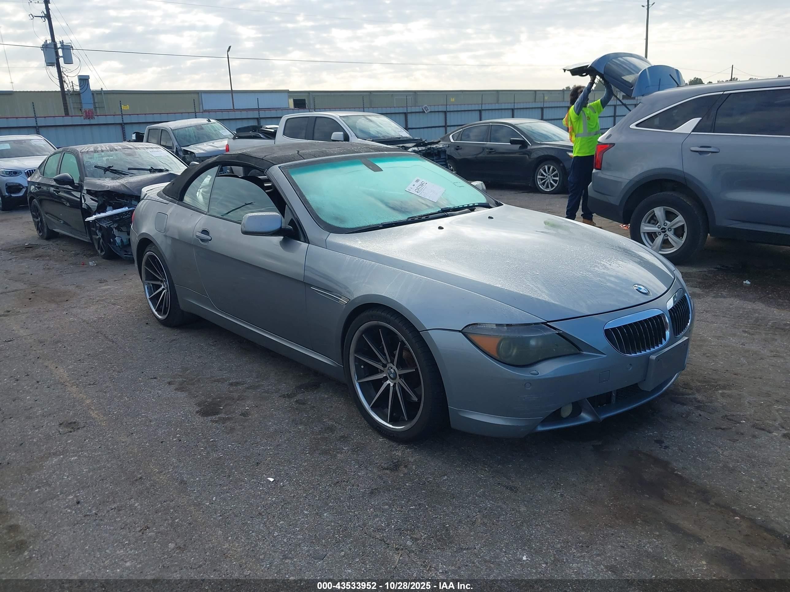 2005 BMW 6 Series 645Ci, VIN WBAEK73475B328399 — Roof