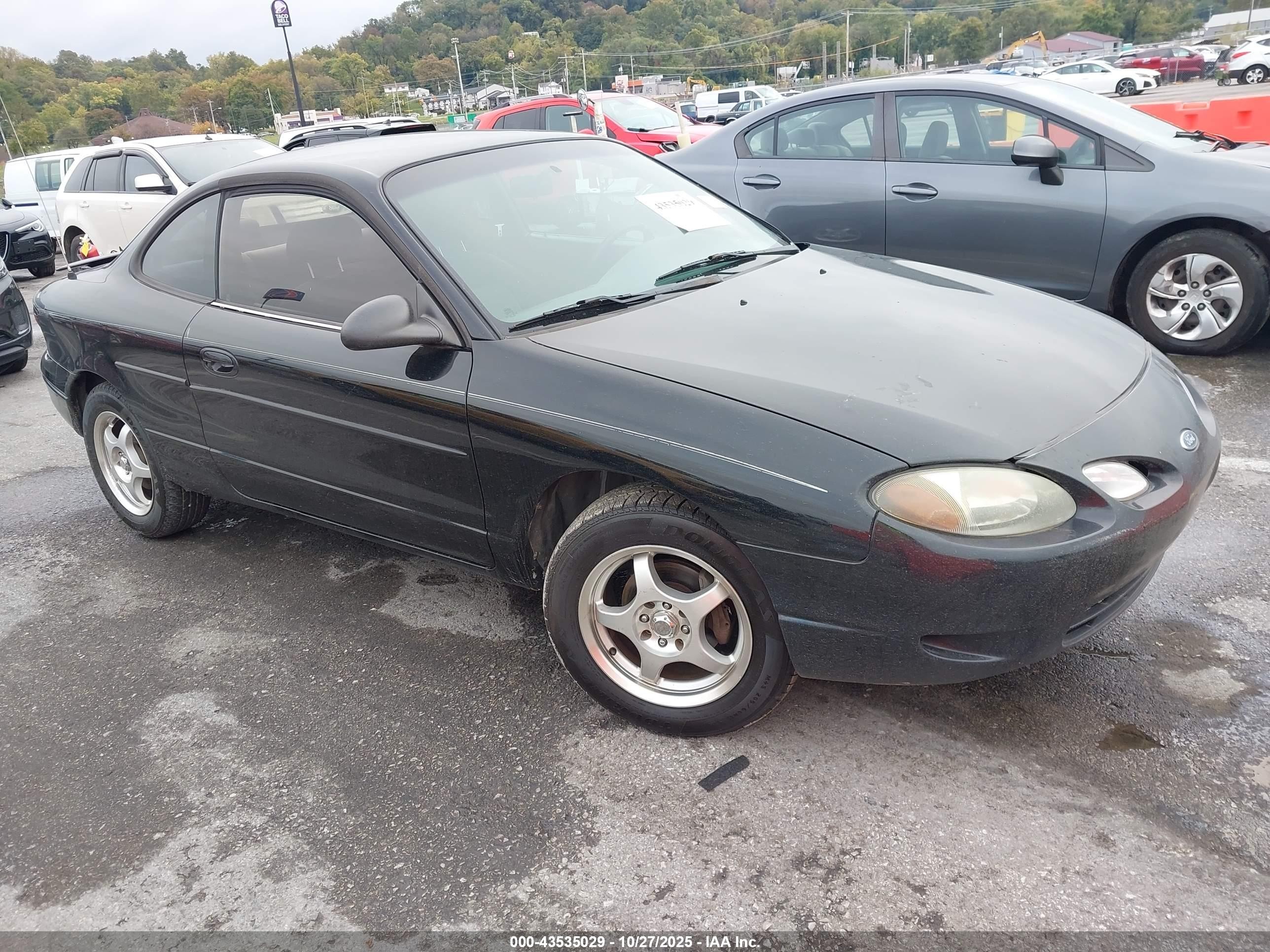 2002 Ford Escort ZX2 Standard, VIN 3FAFP11322R177467 — Зад