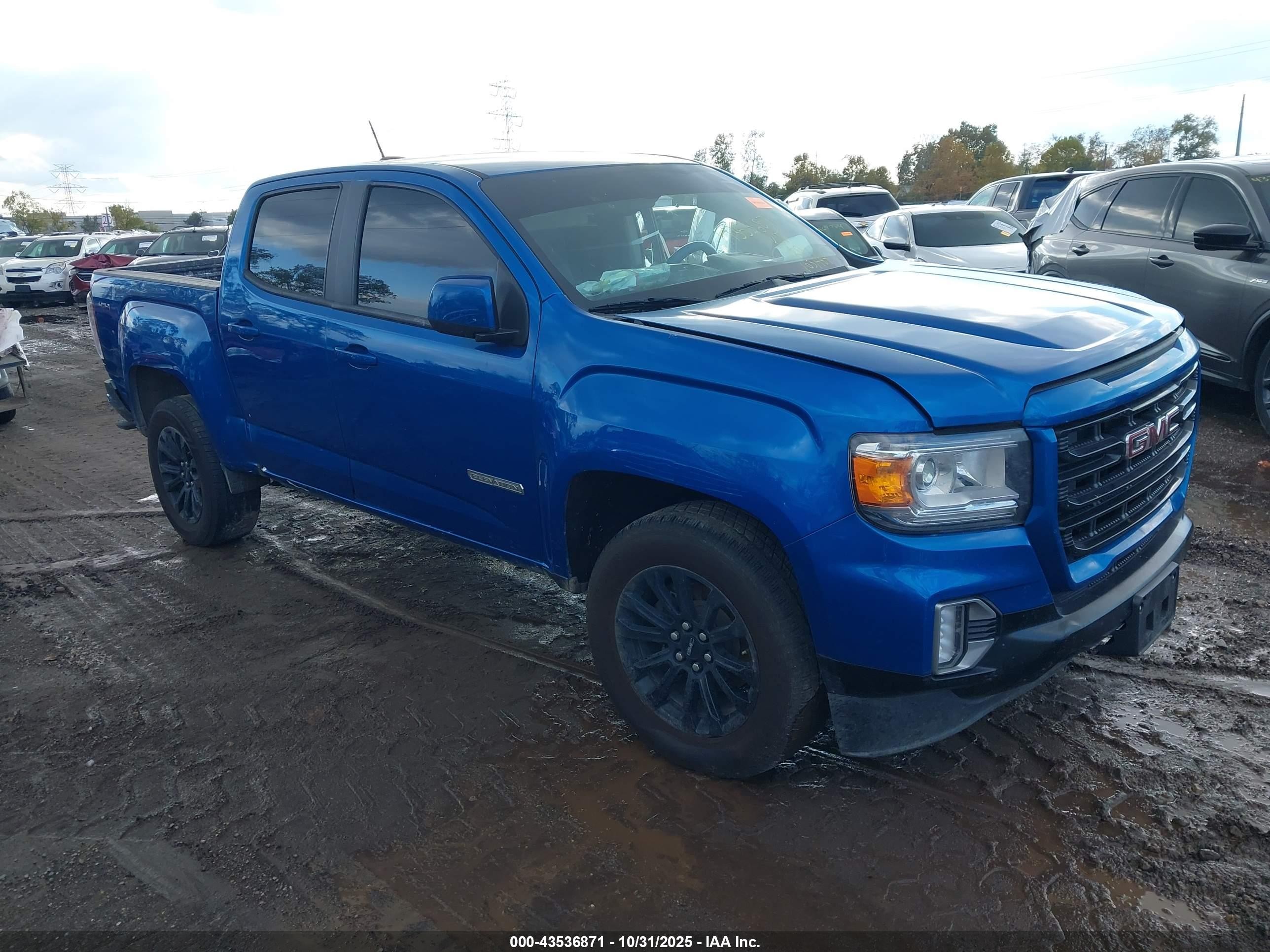 2022 GMC Canyon 4WD Elevation, VIN 1GTG6CENXN1331091 — Side